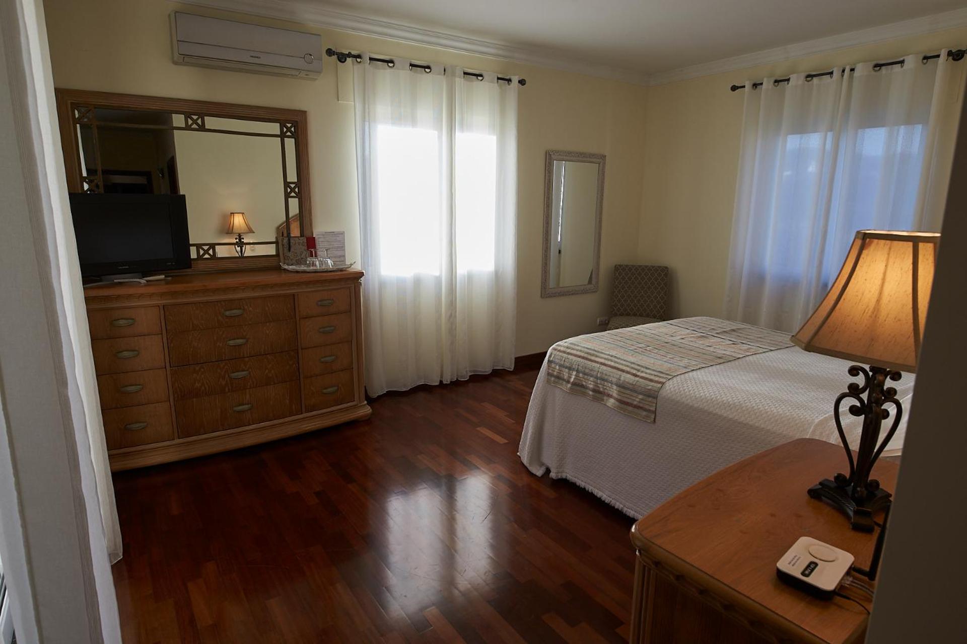 Deluxe Double Room with Sea View photo 2