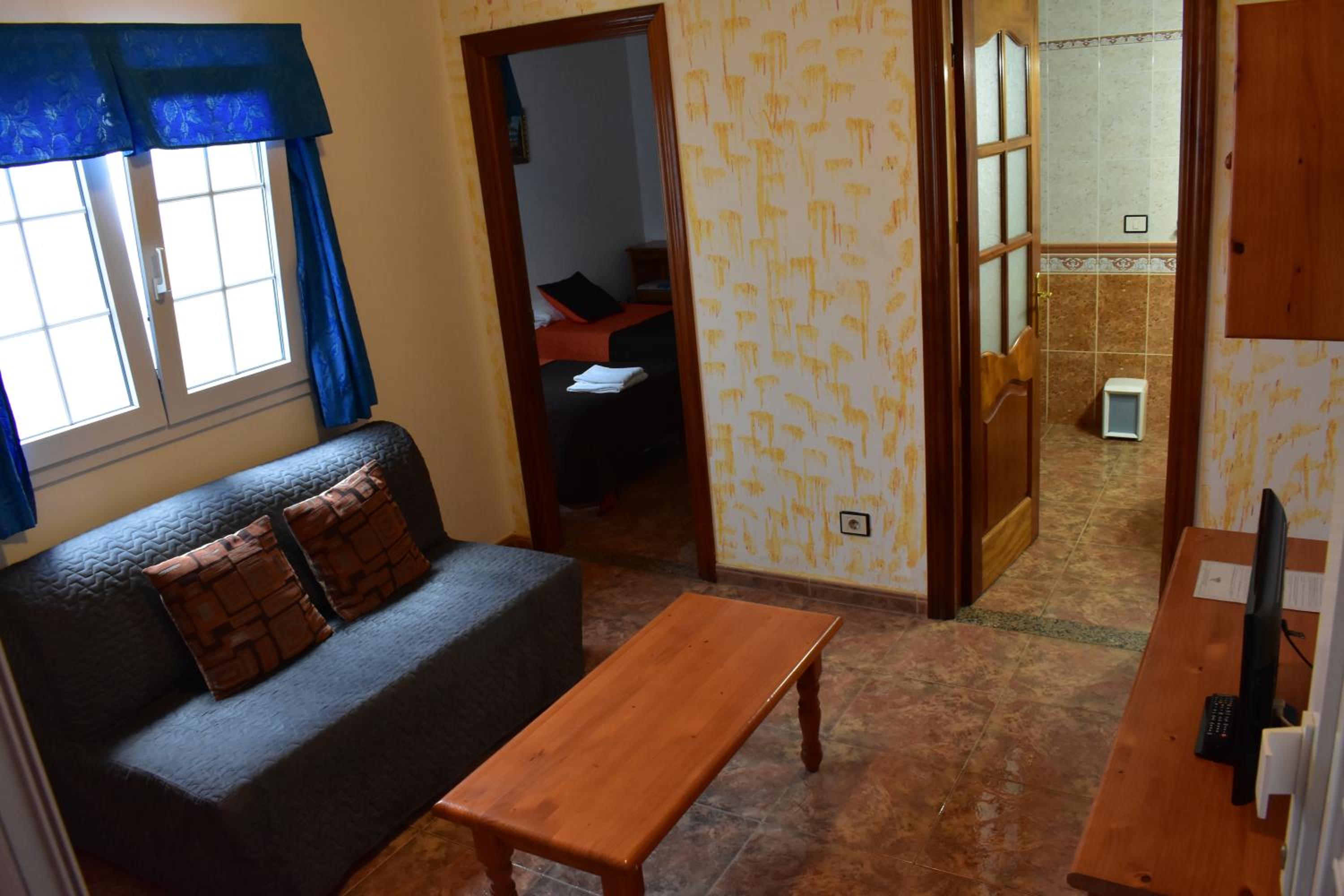 One-Bedroom Apartment photo 3