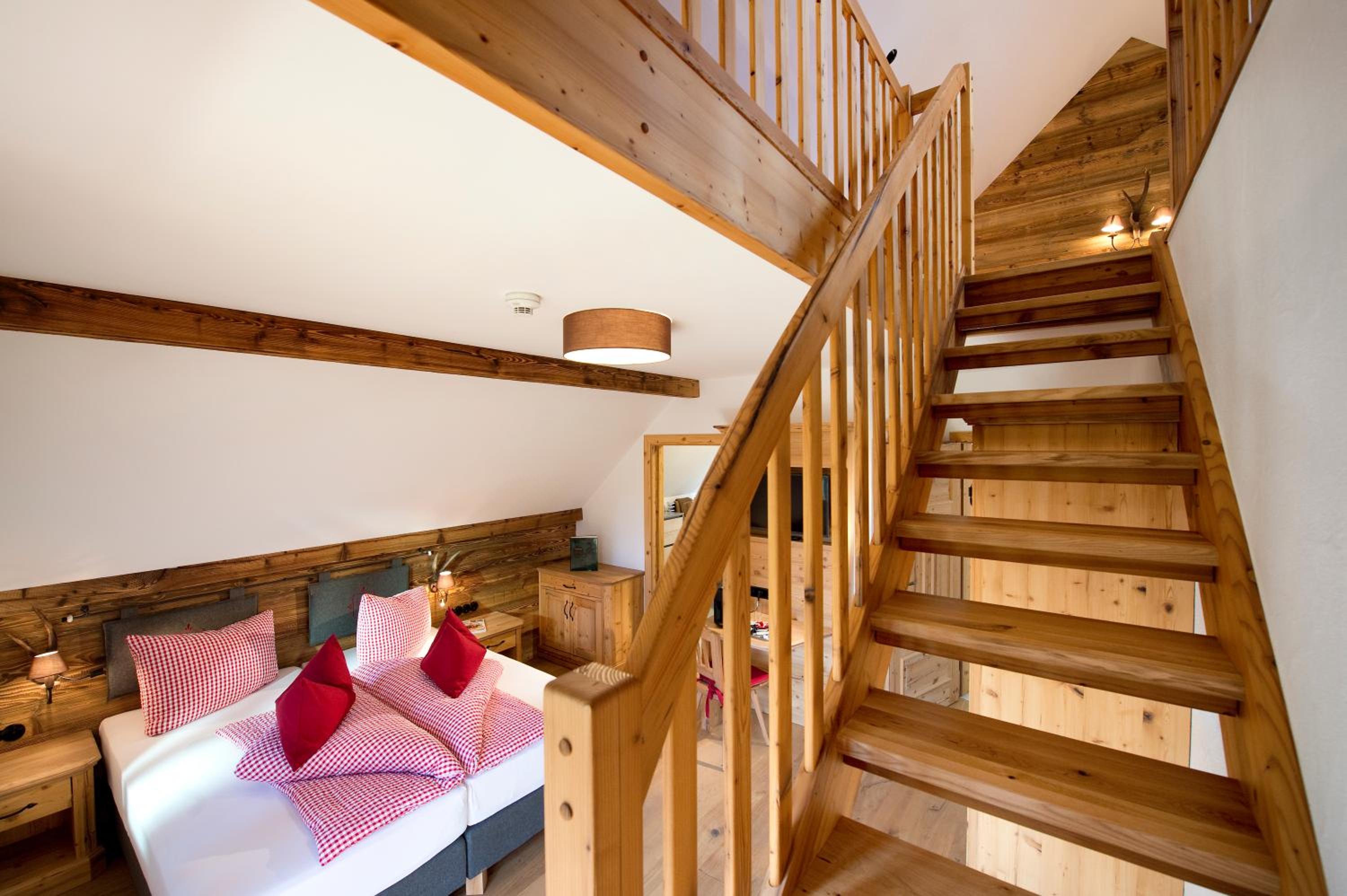 Family Room with Balcony photo 1