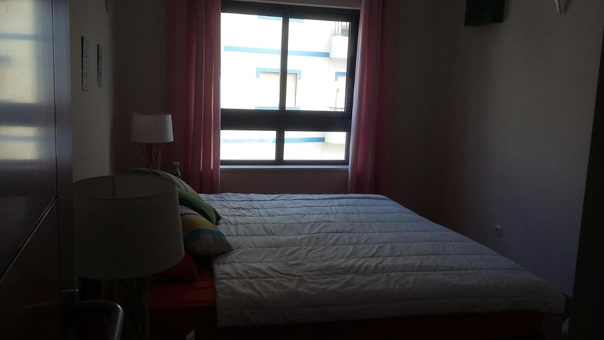 Standard Twin Room with Shared Bathroom photo 2