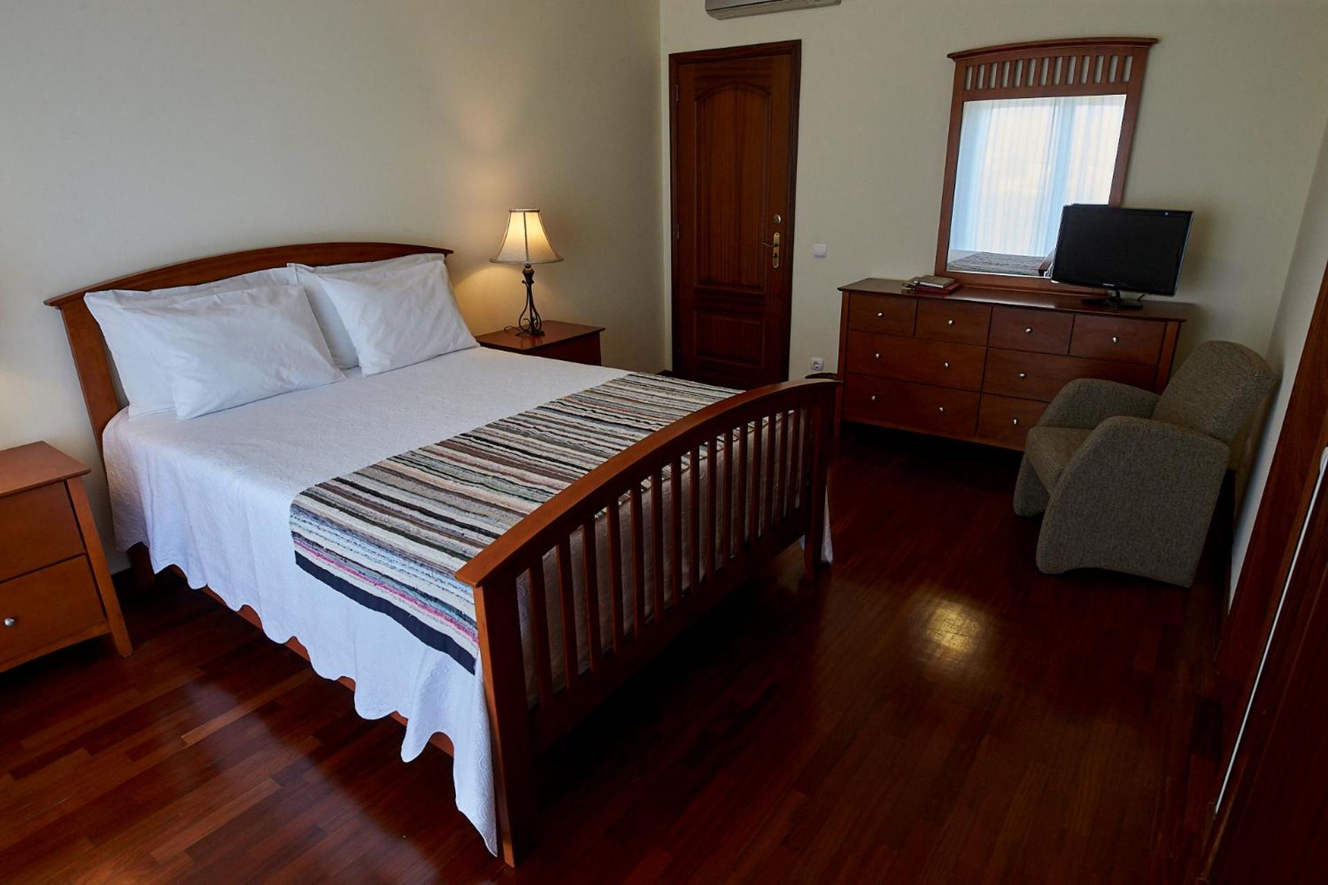 Double Room with Balcony and Sea View photo 3