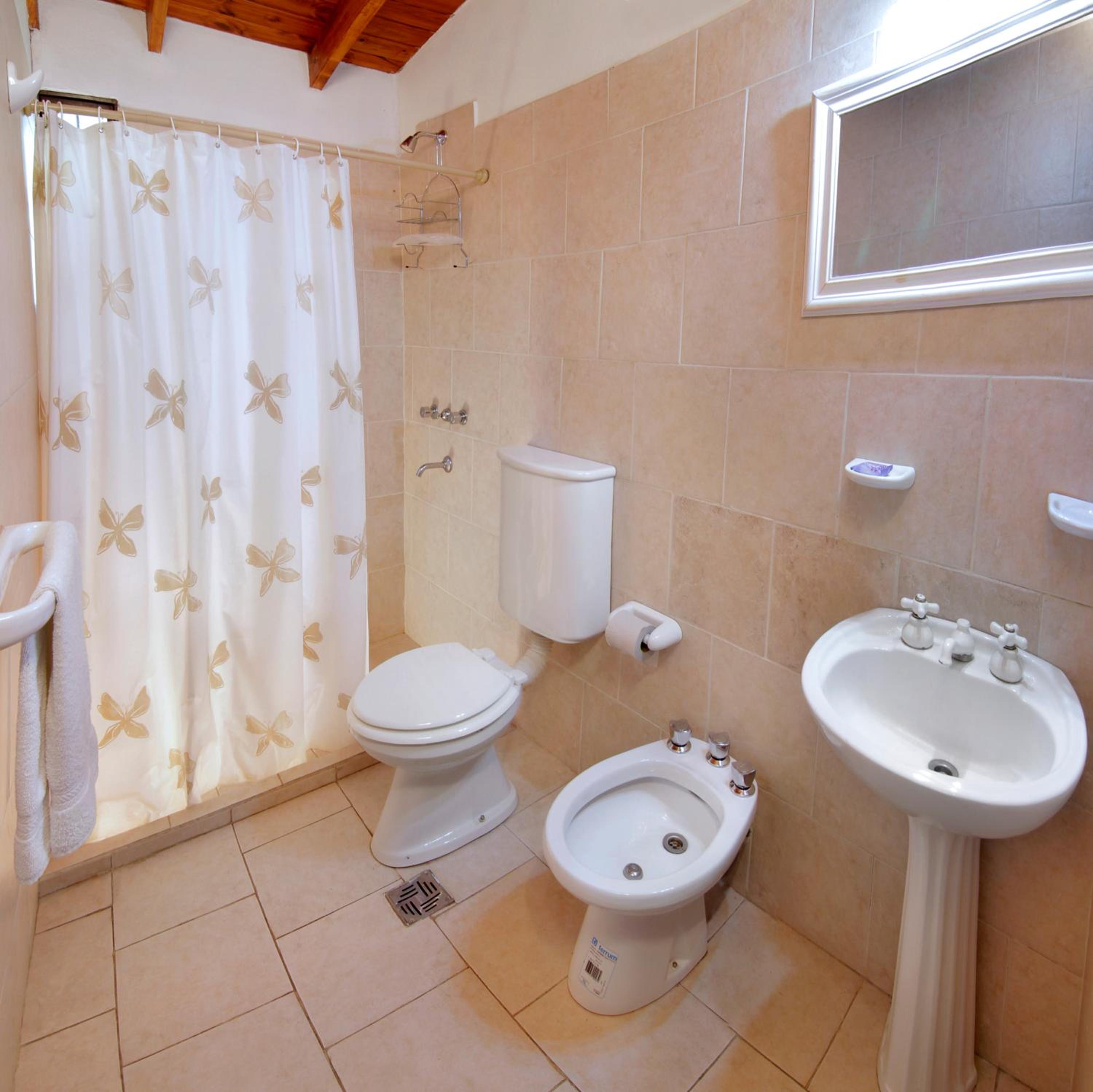 Queen Room photo 3