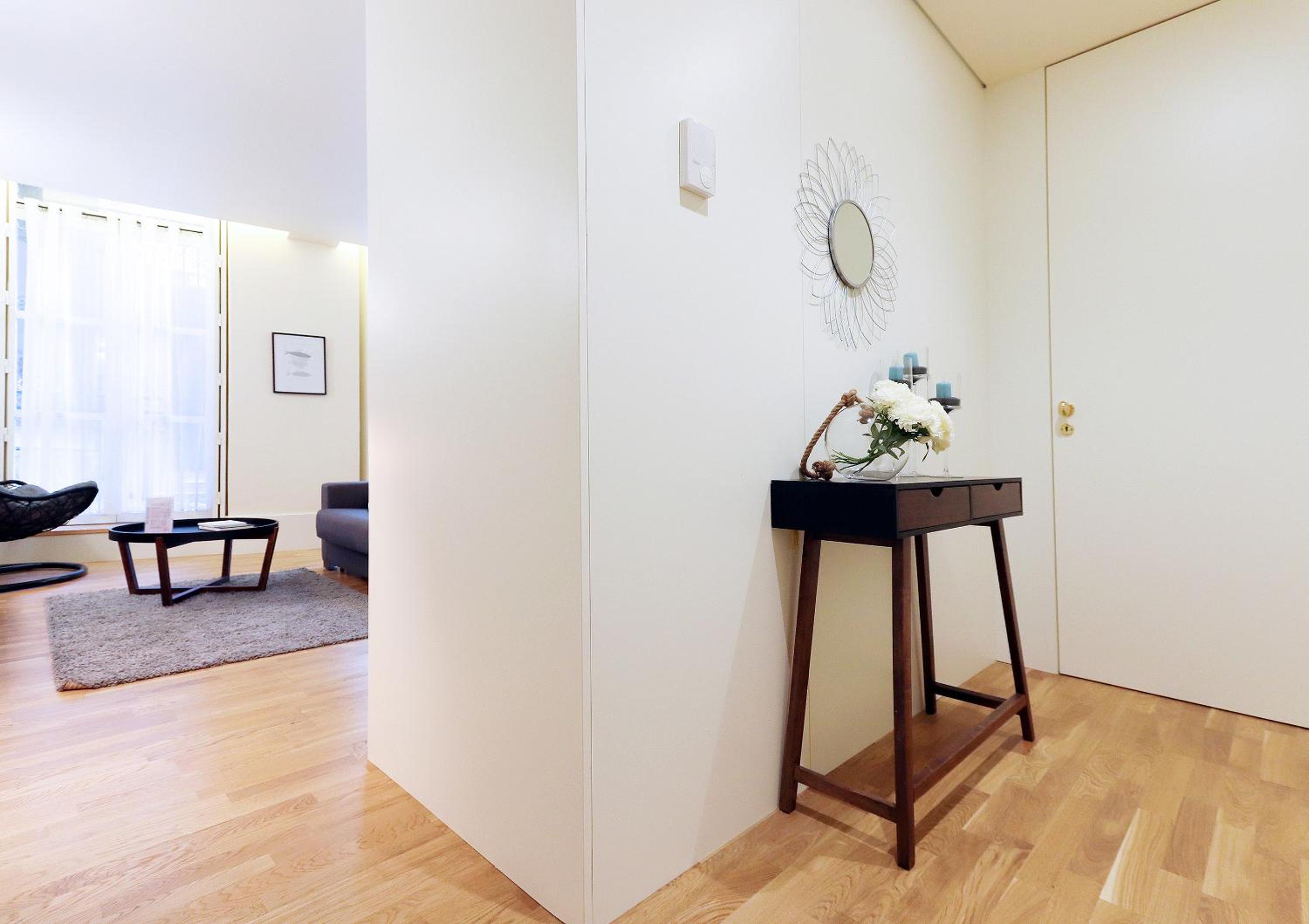 Apartment - Photo 3