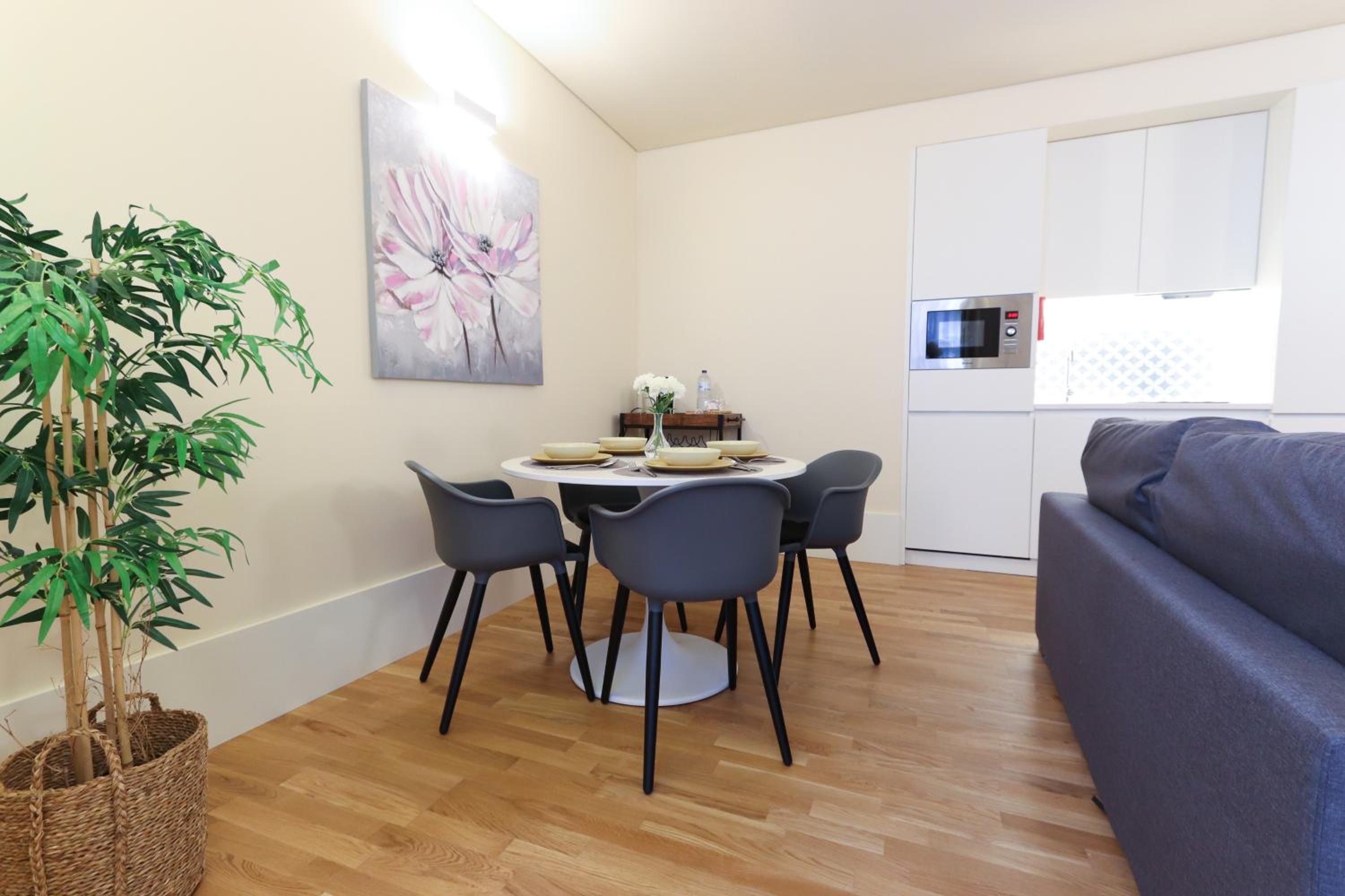 Apartment - Photo 10