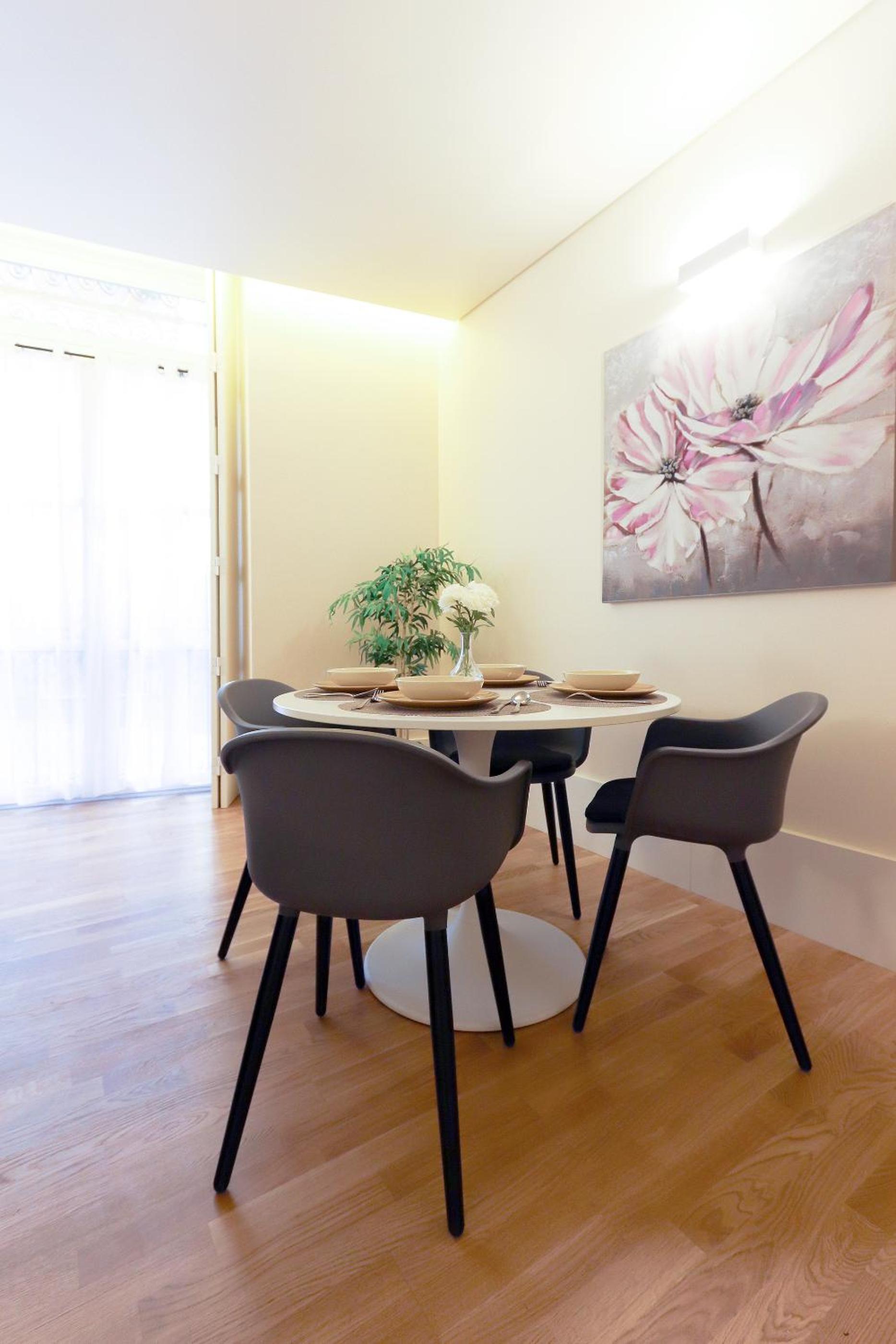 Apartment - Photo 11