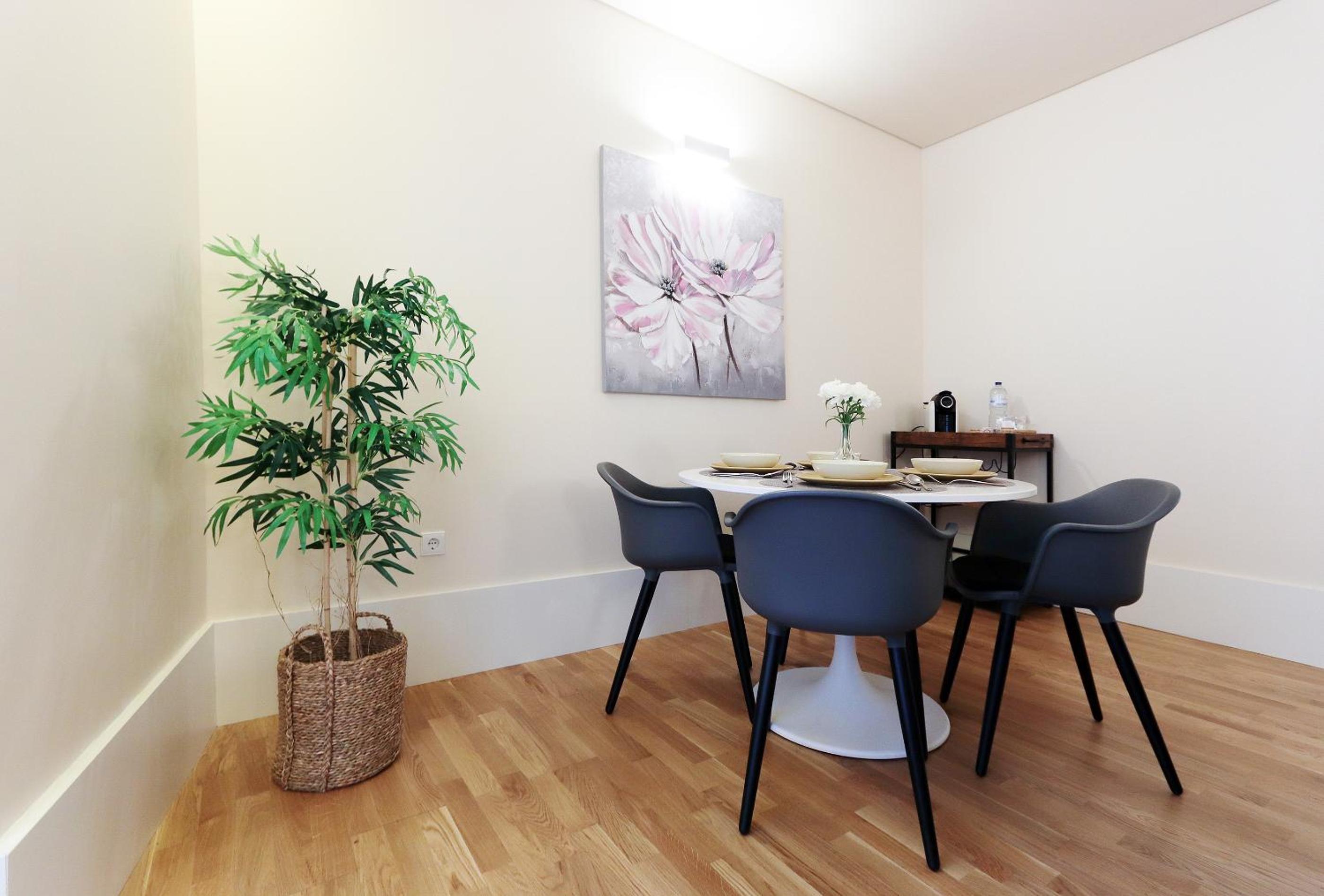 Apartment - Photo 22