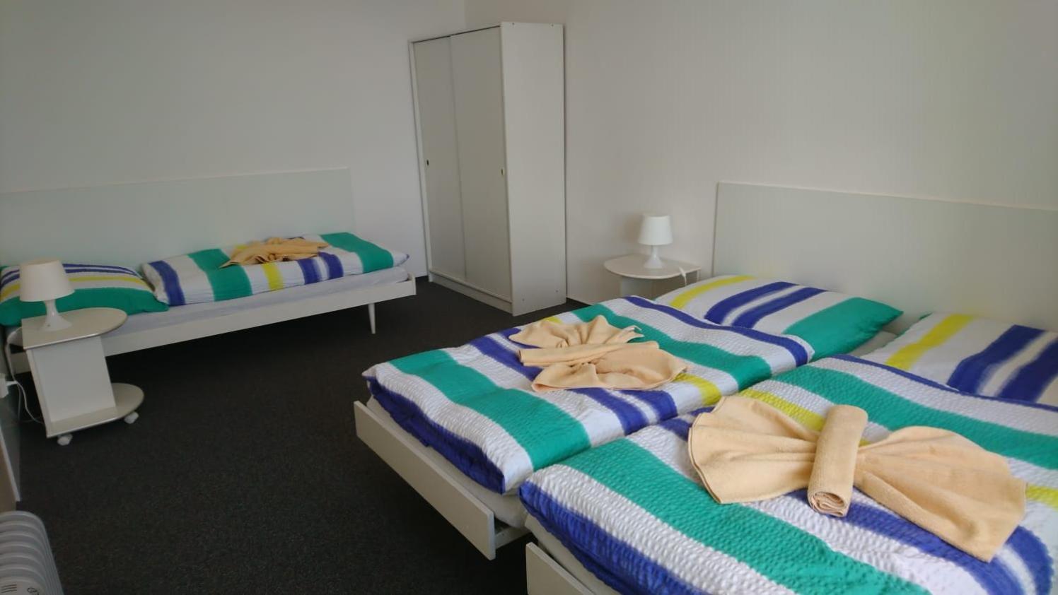 Triple Room - Photo 2