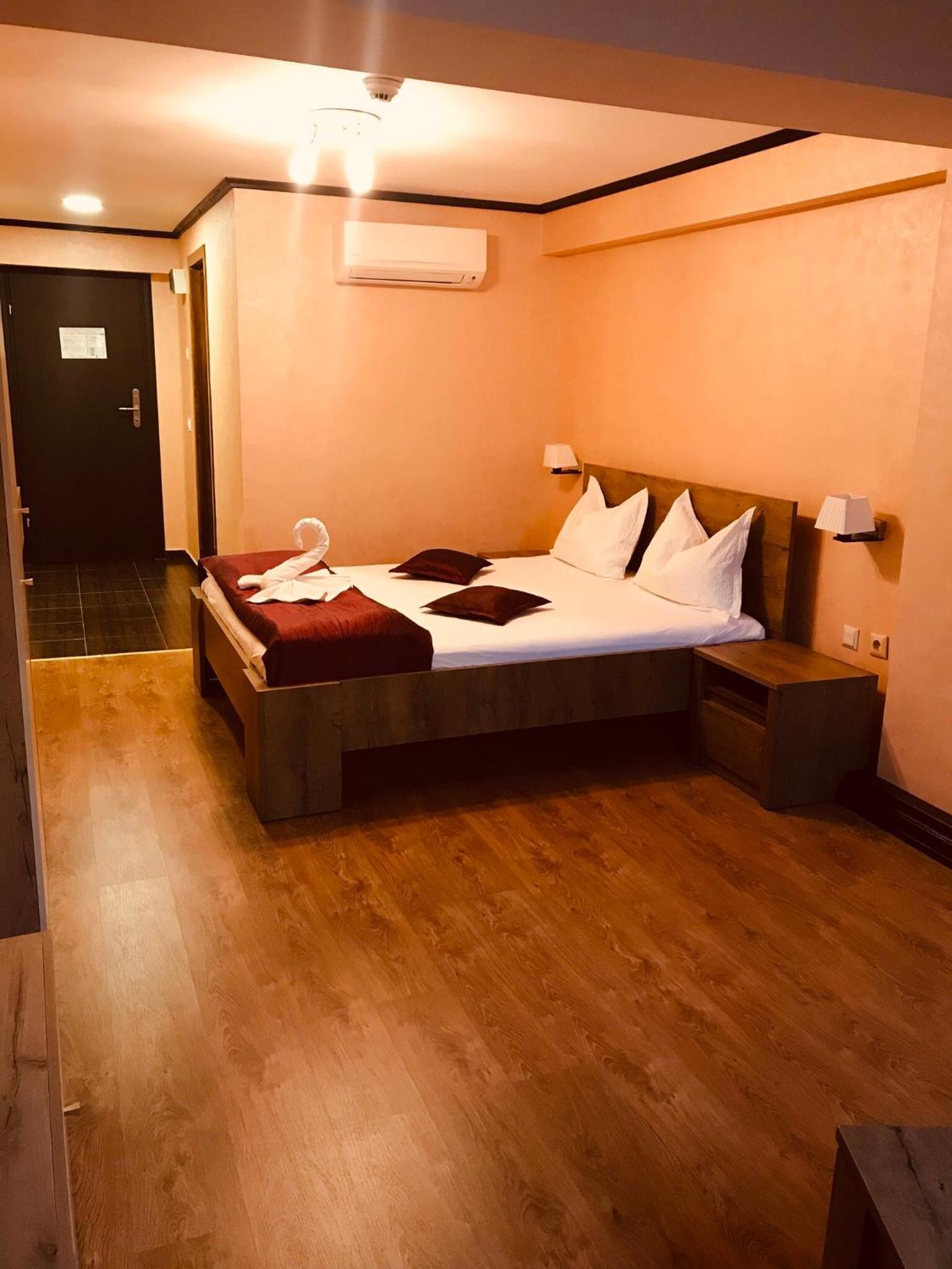 Superior Double Room - Photo 4