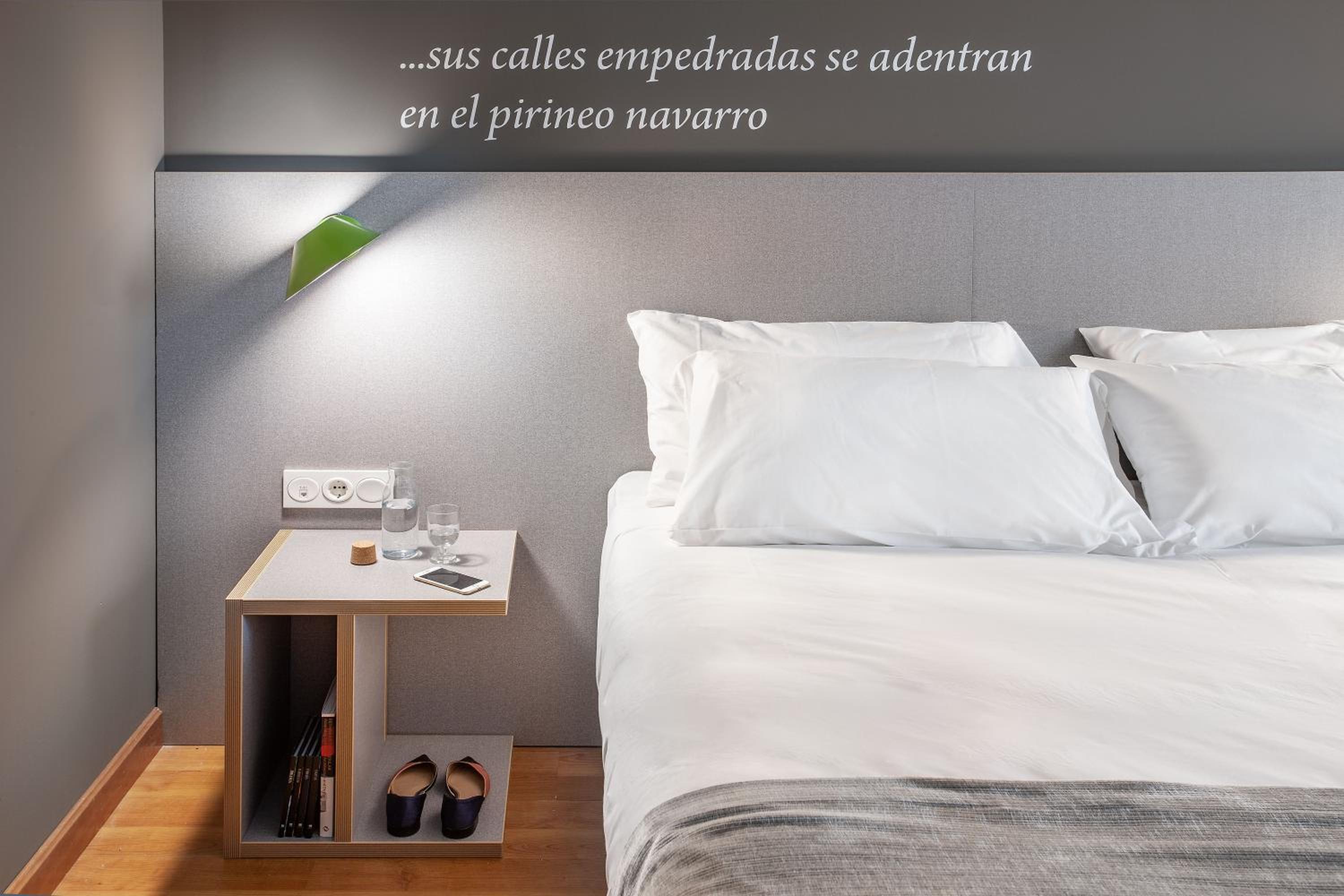 Standard Double Room - Photo 4