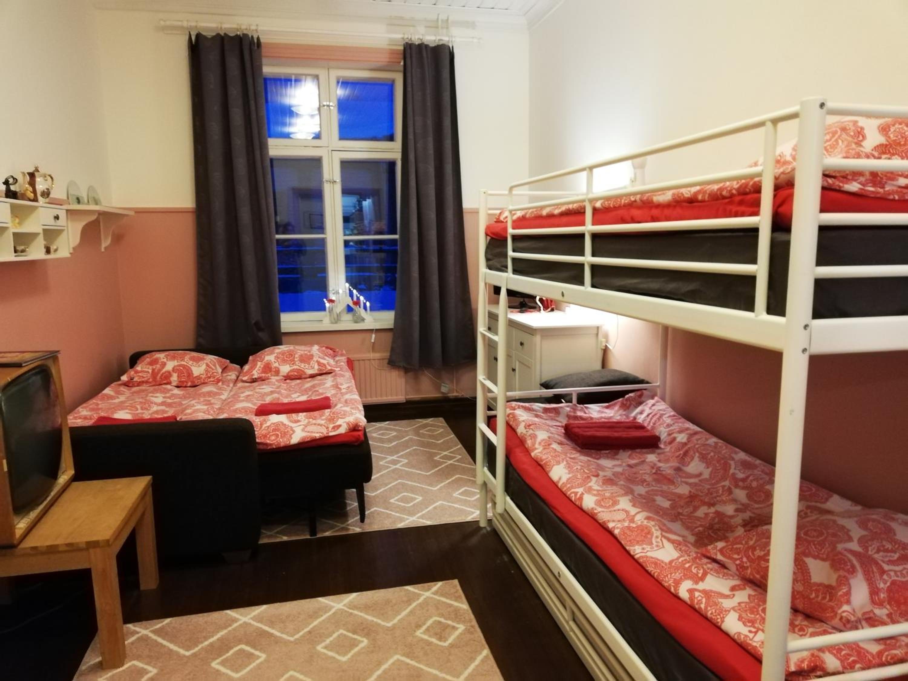 Family Suite - Photo 15