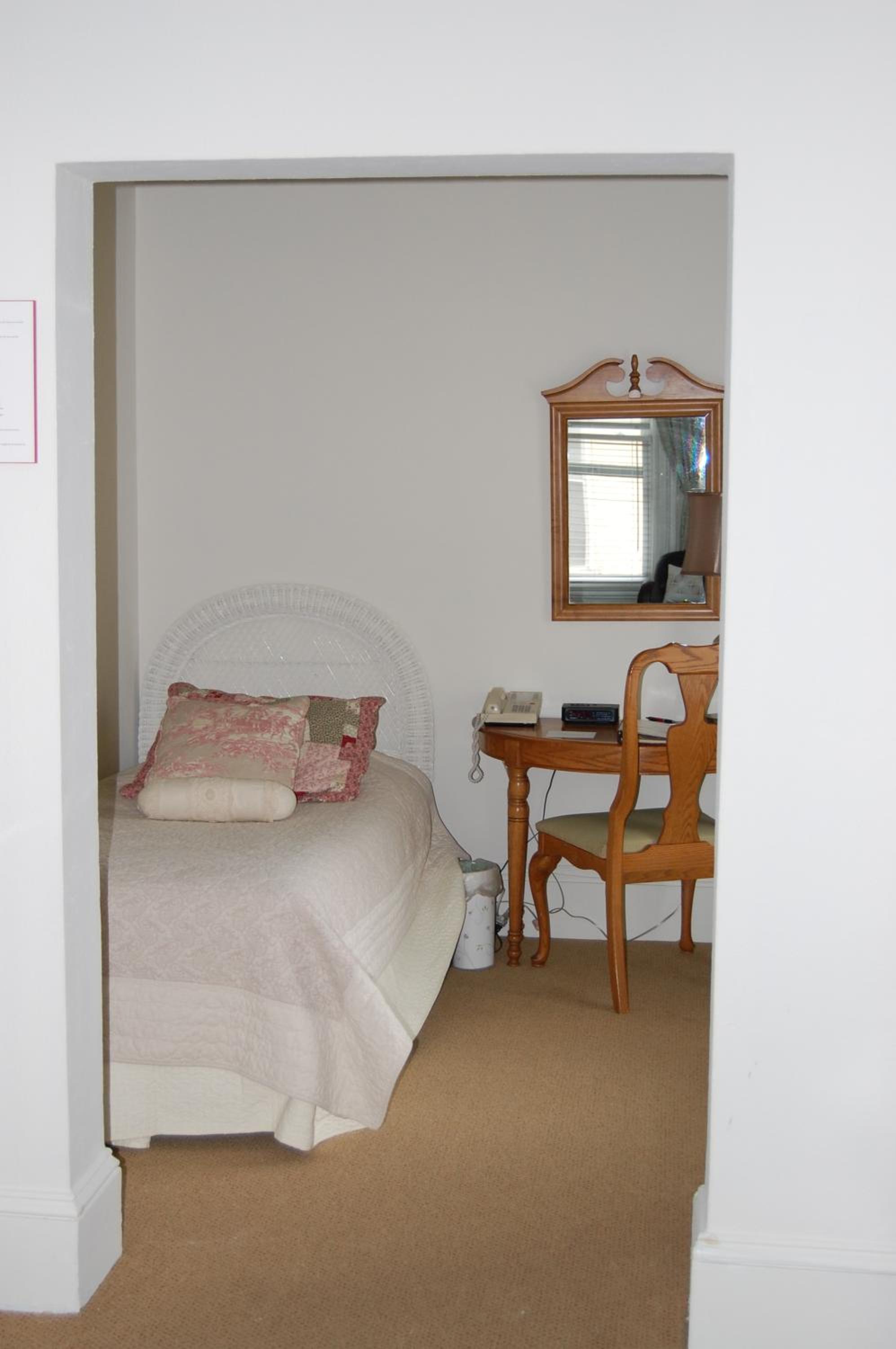 Family Room 17 - Photo 3