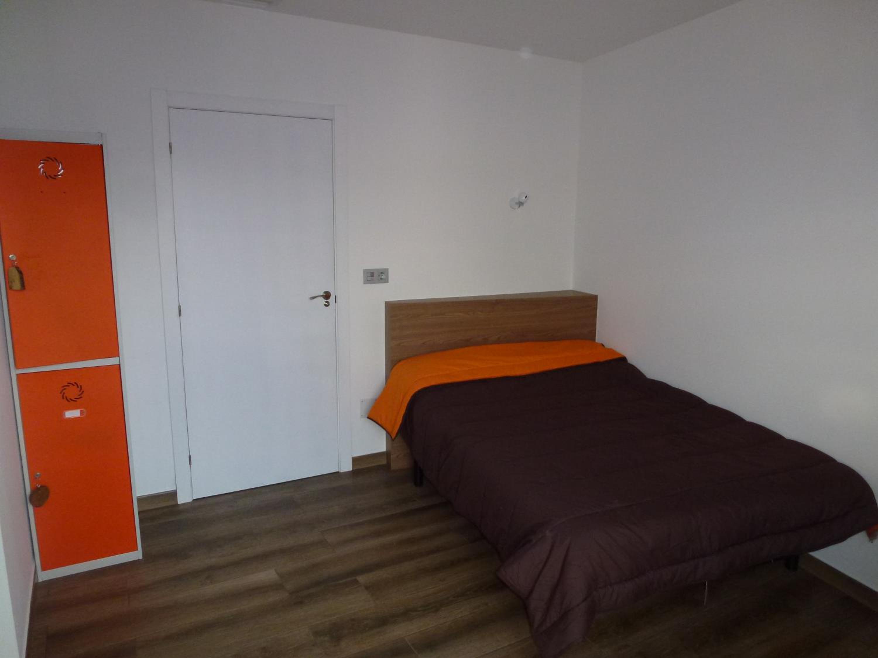 Quadruple Room with Shared Bathroom photo 3