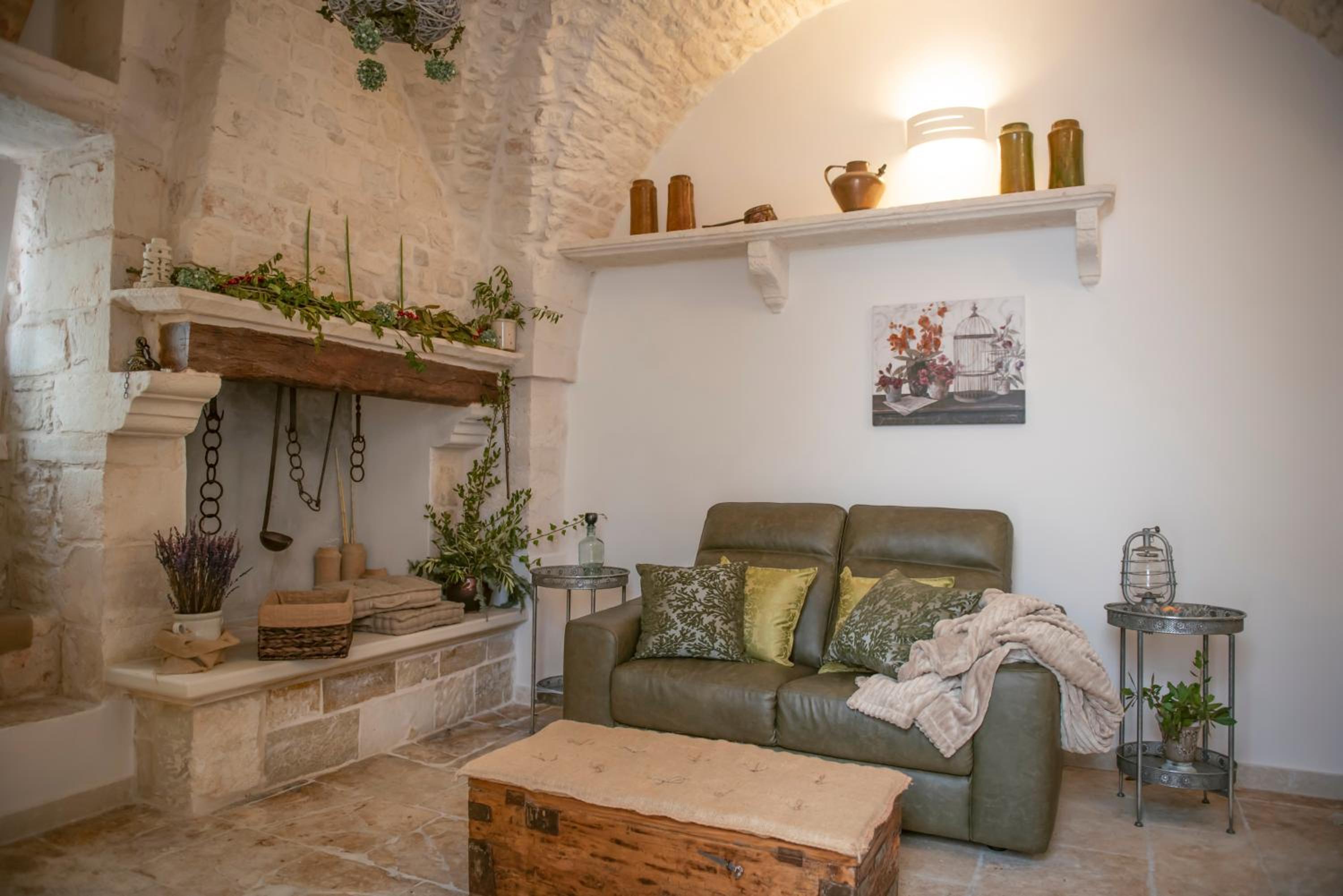One-Bedroom House - Photo 22