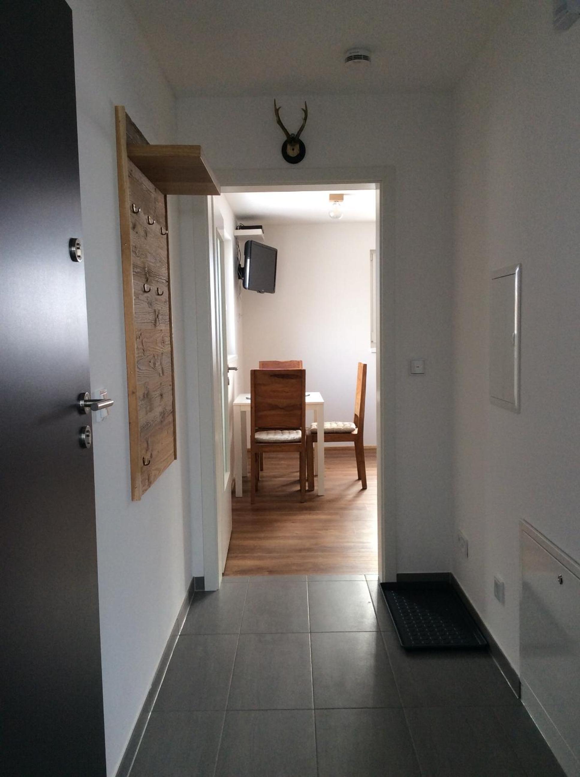 Apartment photo 2