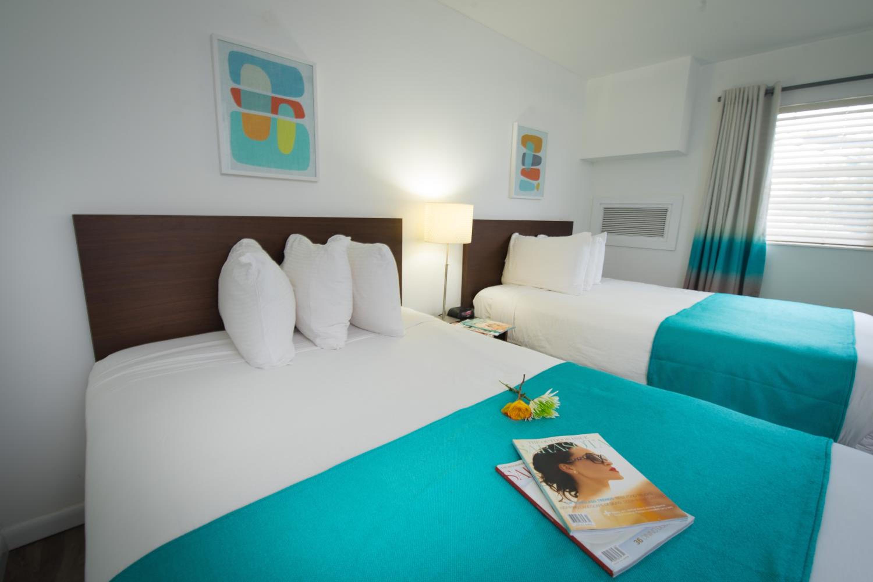 One-Bedroom Suite Two Double Beds photo 2