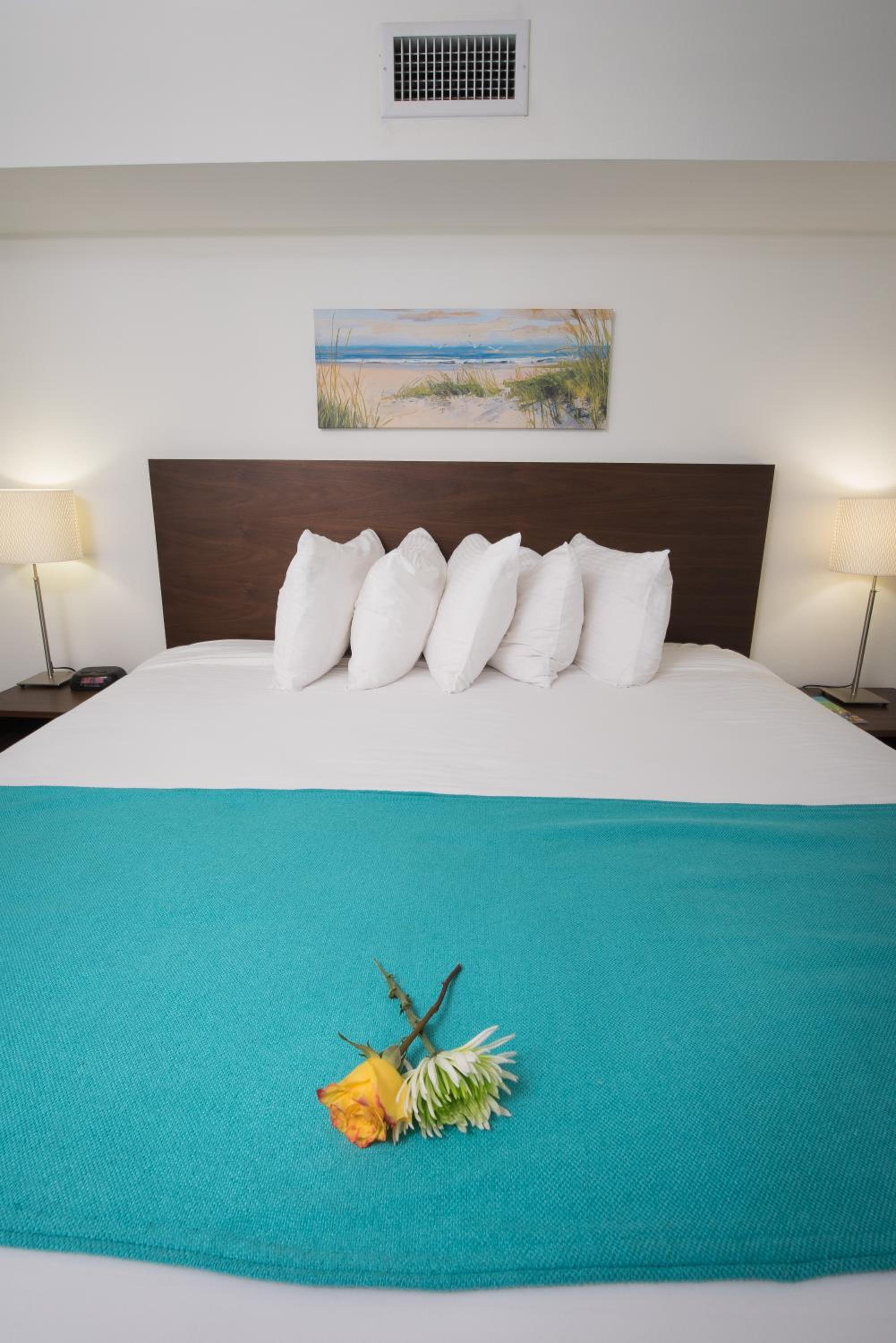 One-Bedroom King Suite with Sofa Bed