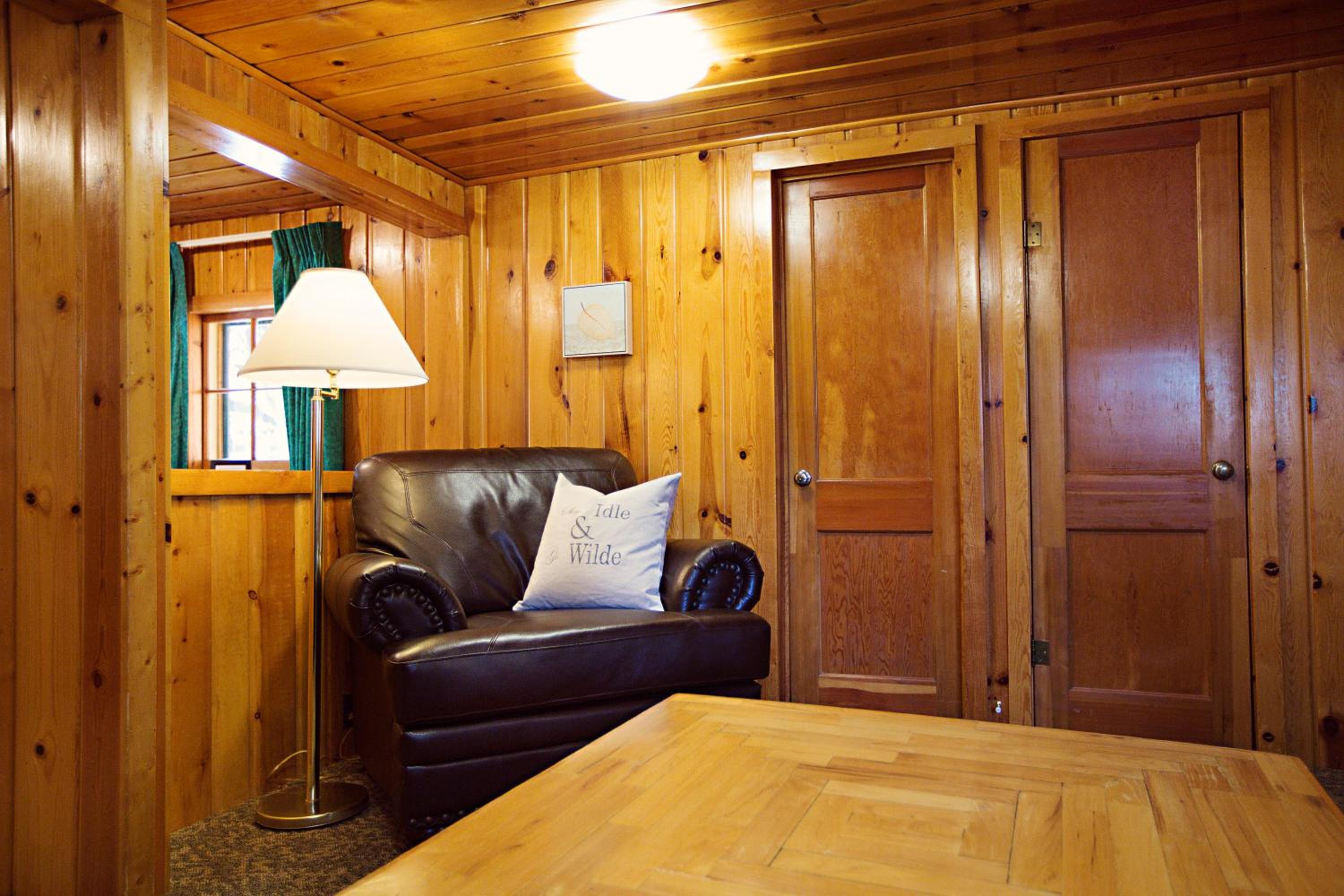 Two-Bedroom House - Photo 5