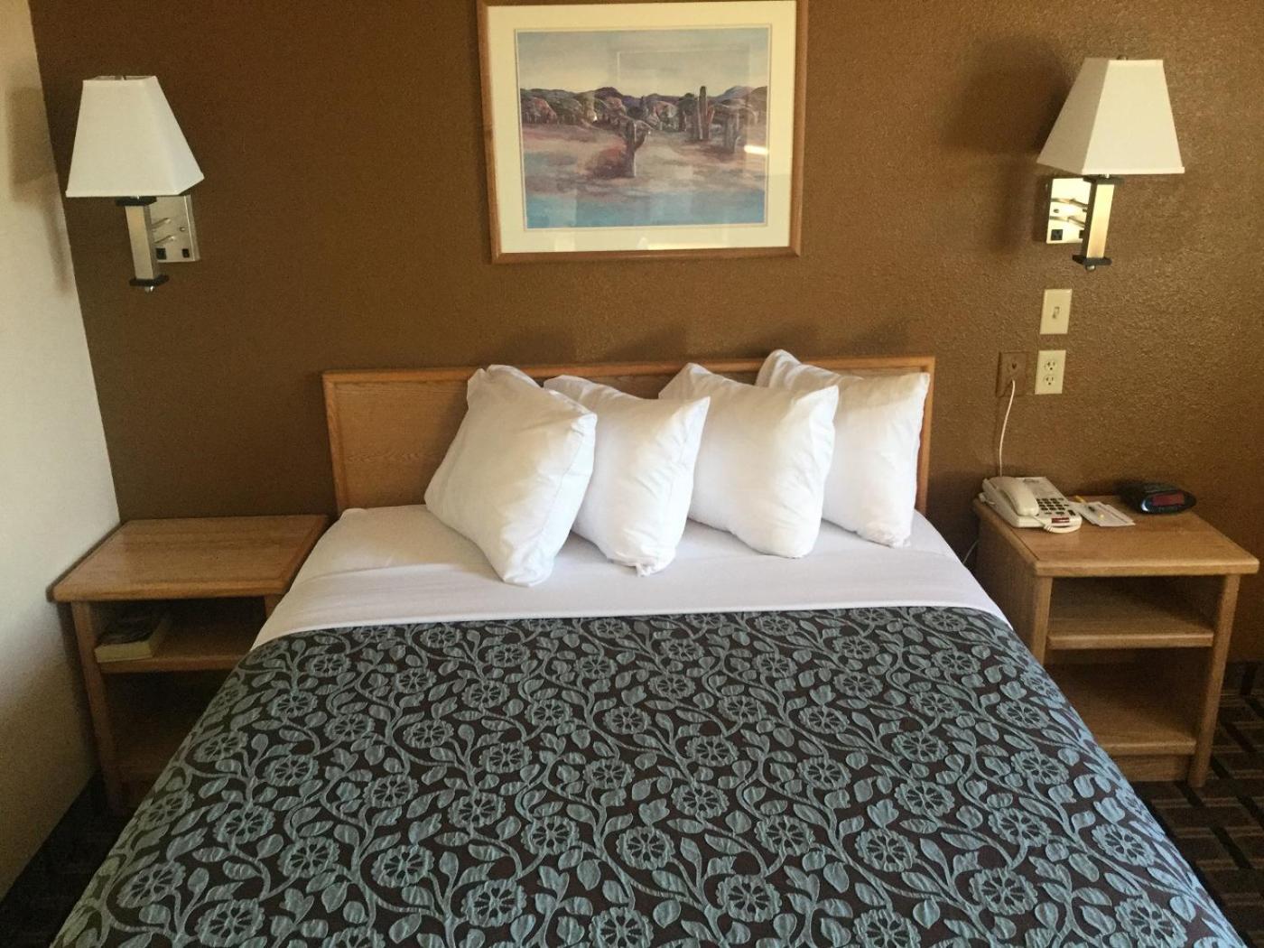 Queen Room - Disability Access/Non-Smoking - Photo 1