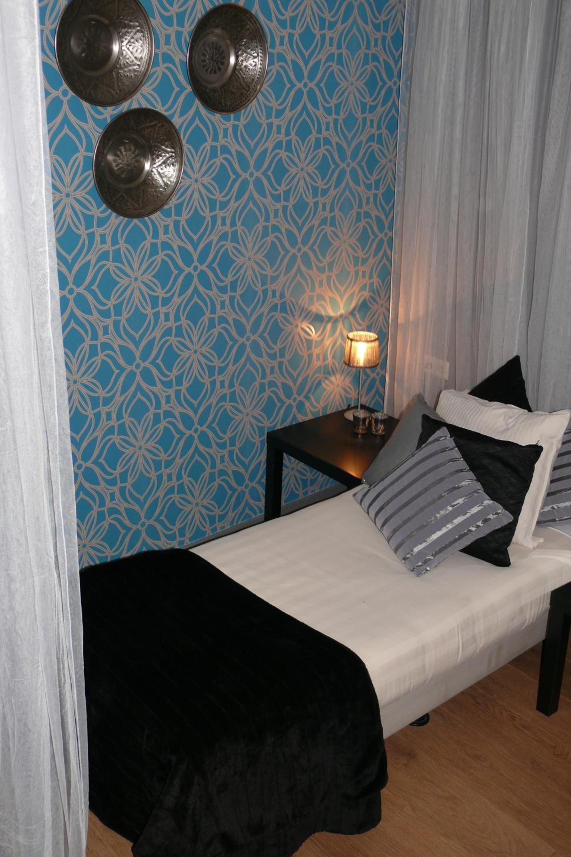Agadir Twin Room (Private bathroom in hallway) - Photo 3