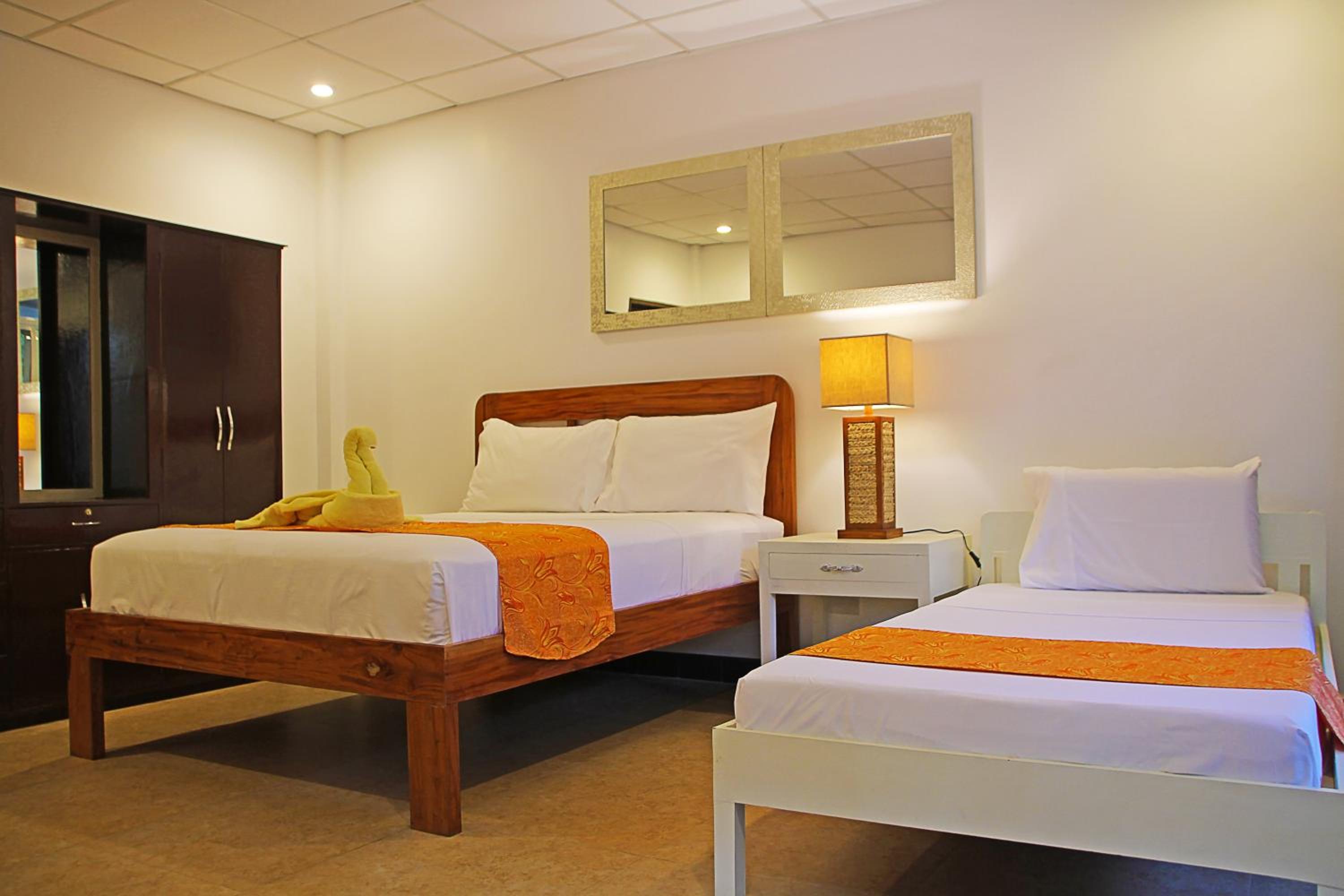 Deluxe Suite - Photo 4