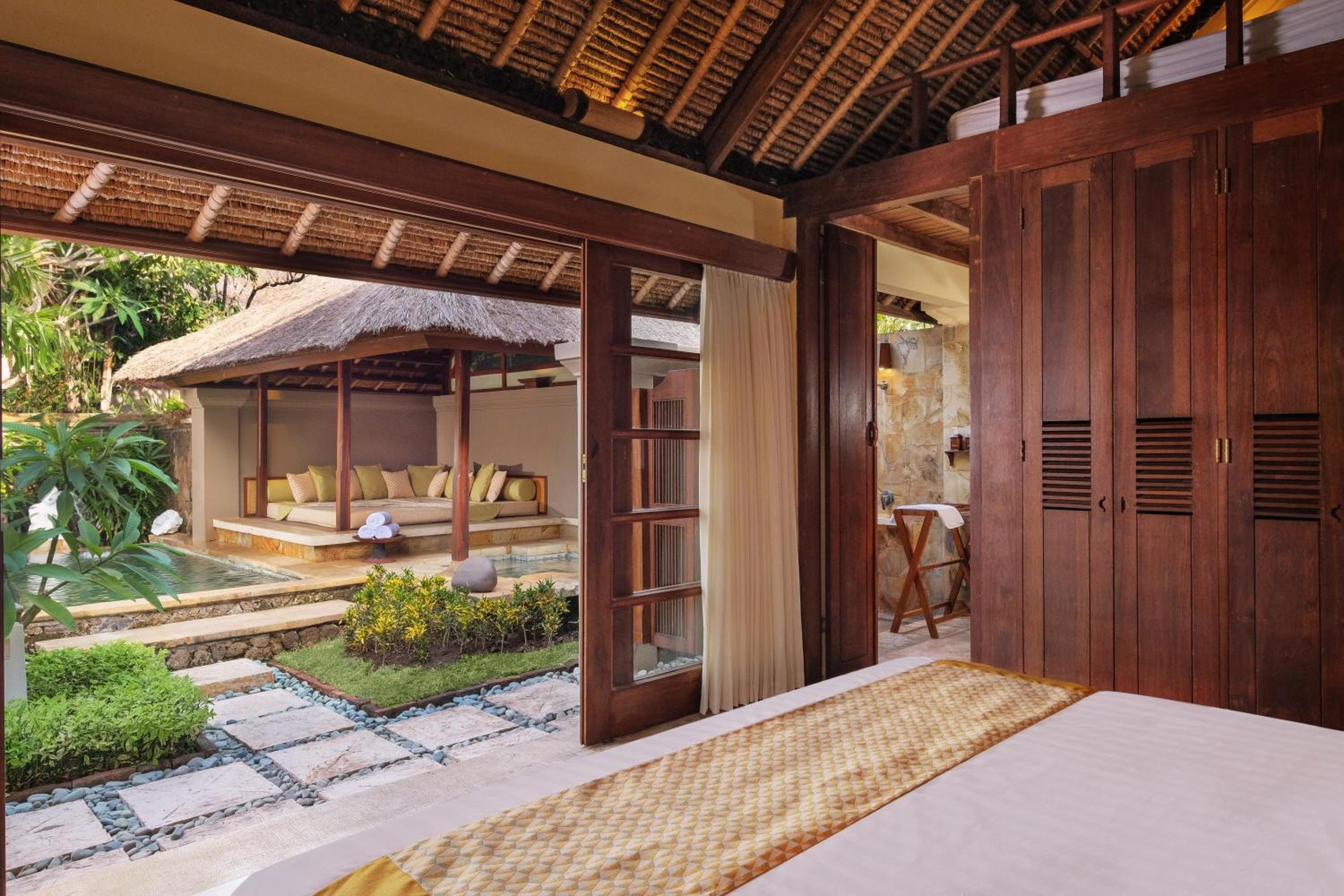 Courtyard Villa with Private Pool (Free 1 Hour Massage for 1 Person)