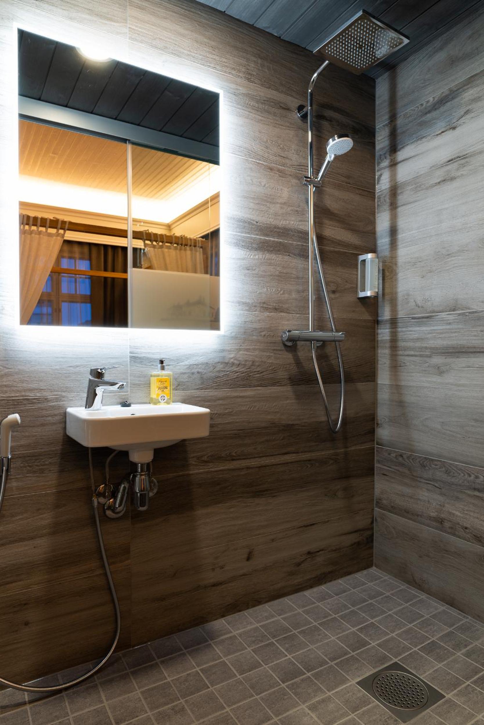 Junior Suite - Photo 3