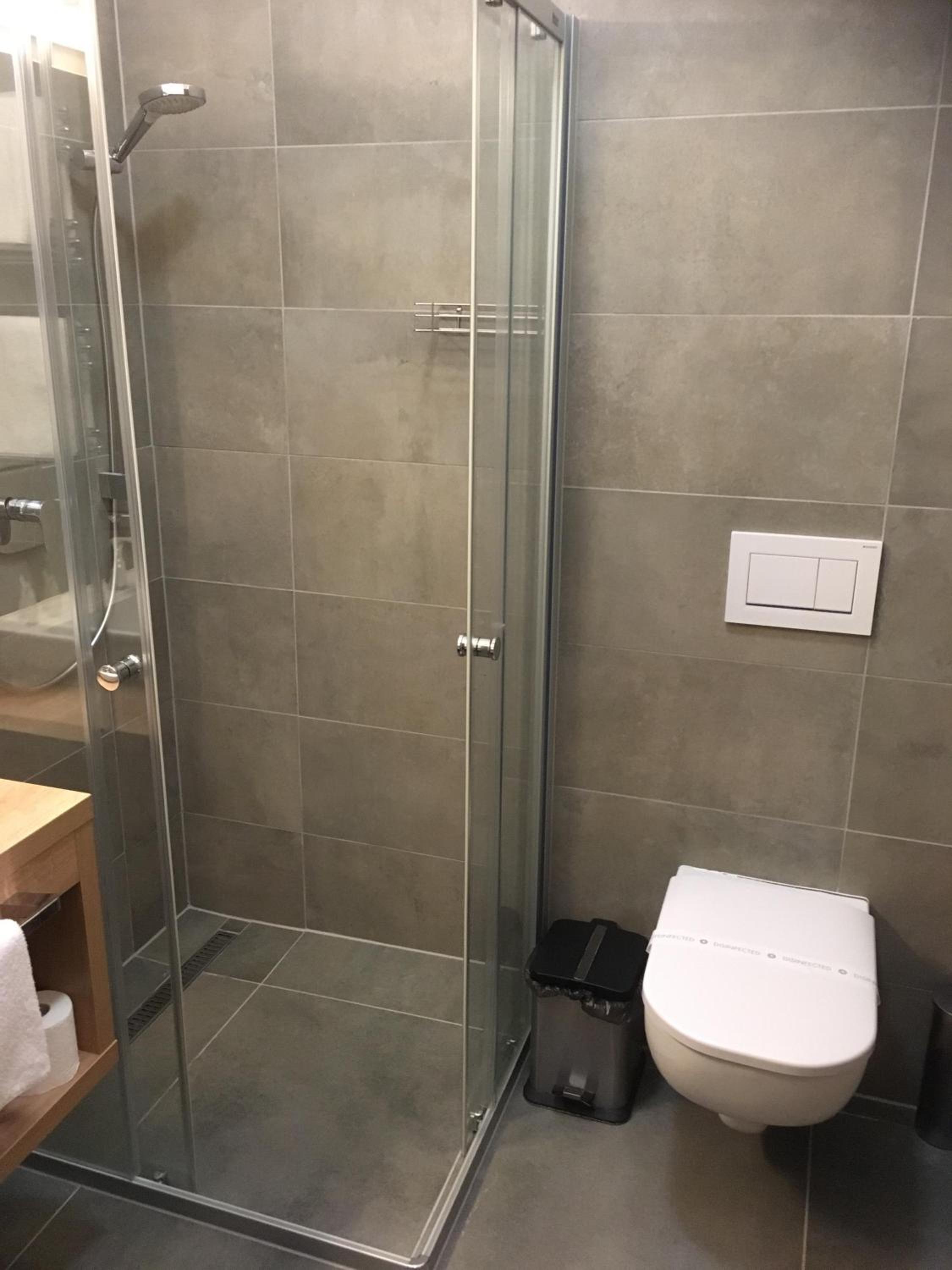 Standard Plus Twin Room photo 2