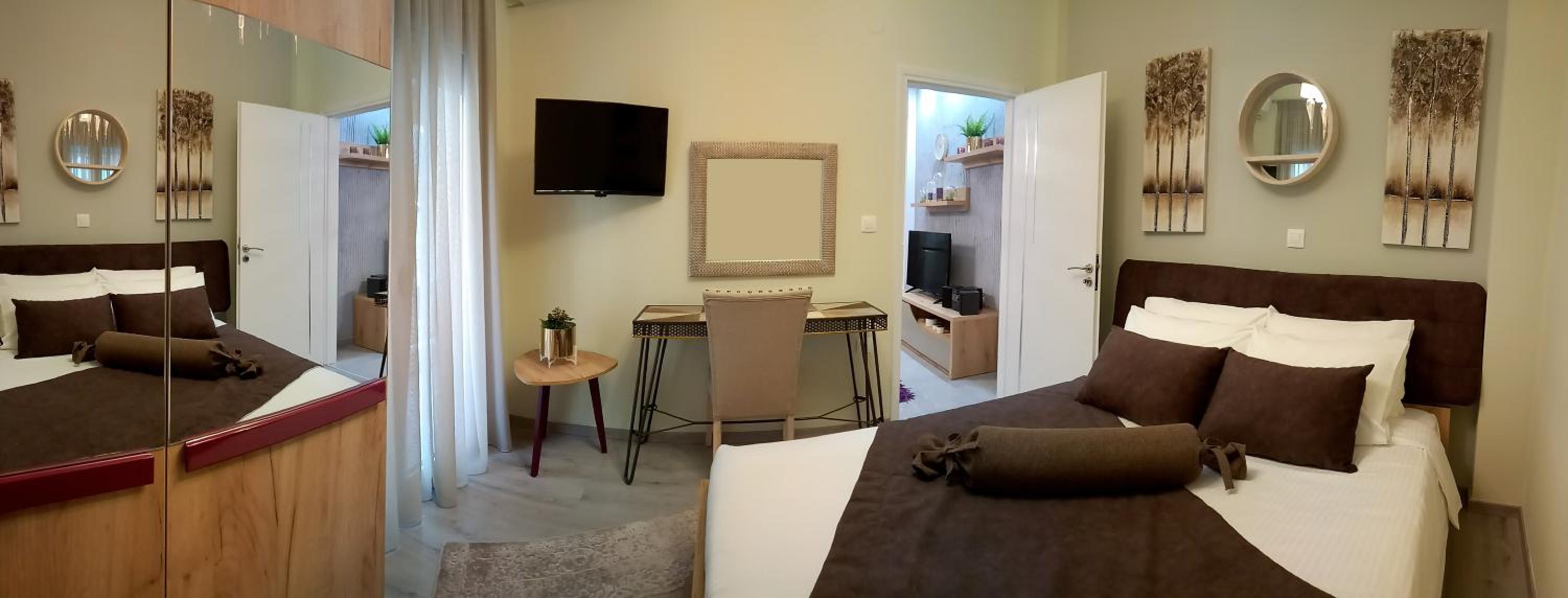 Two-Bedroom Apartment photo 2