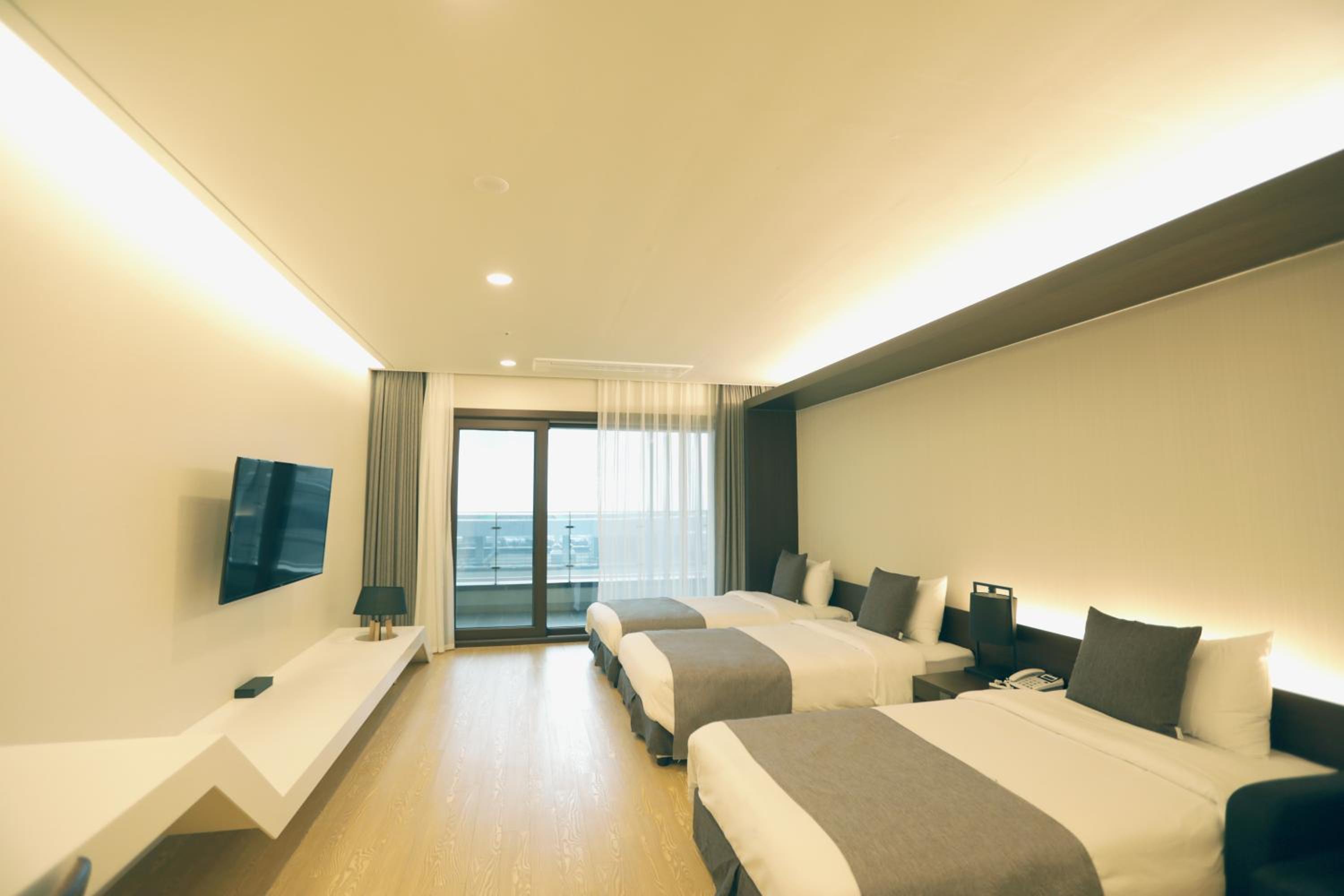 Deluxe Triple Room - Photo 6