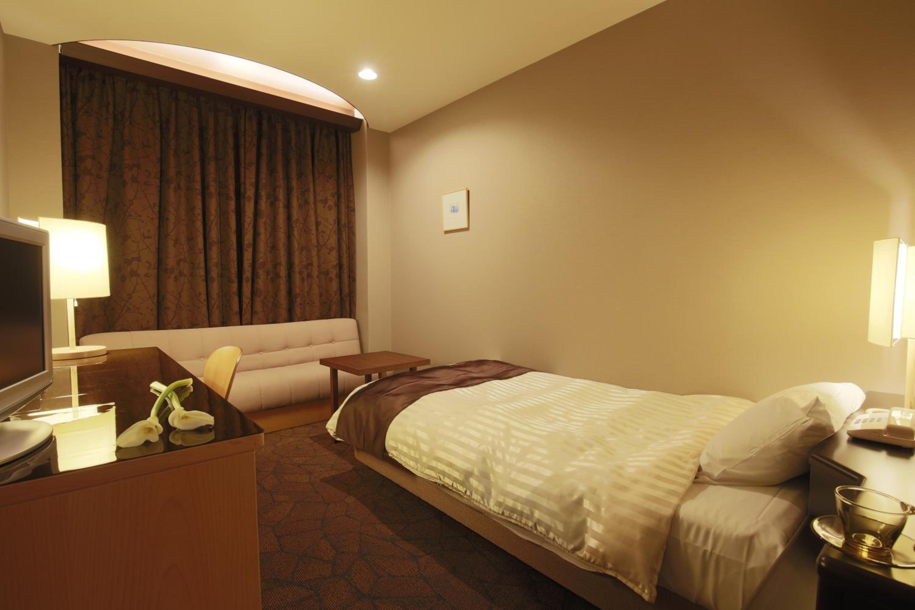 Economy Double Room - Photo 2