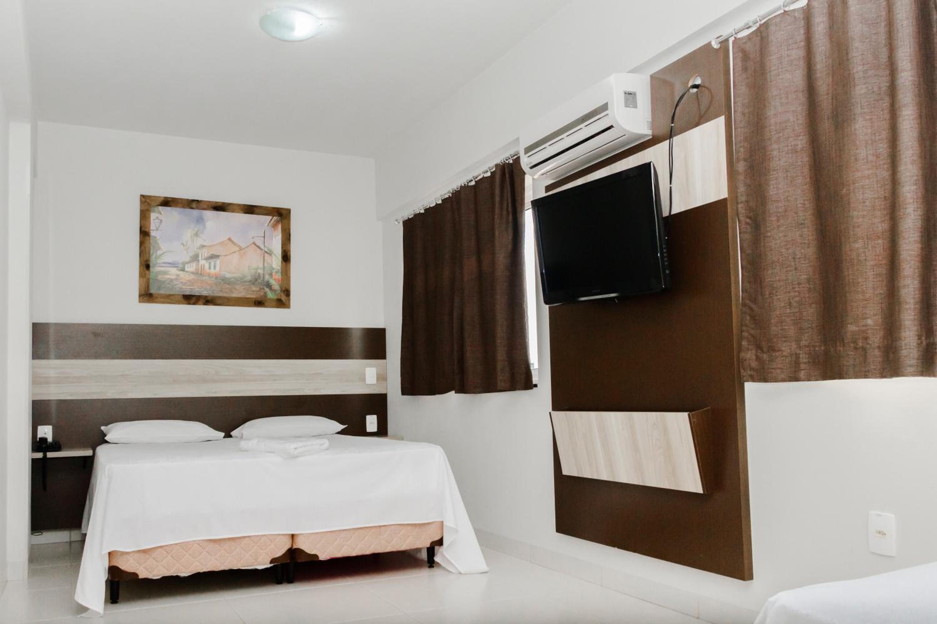 Deluxe Triple Room photo 2