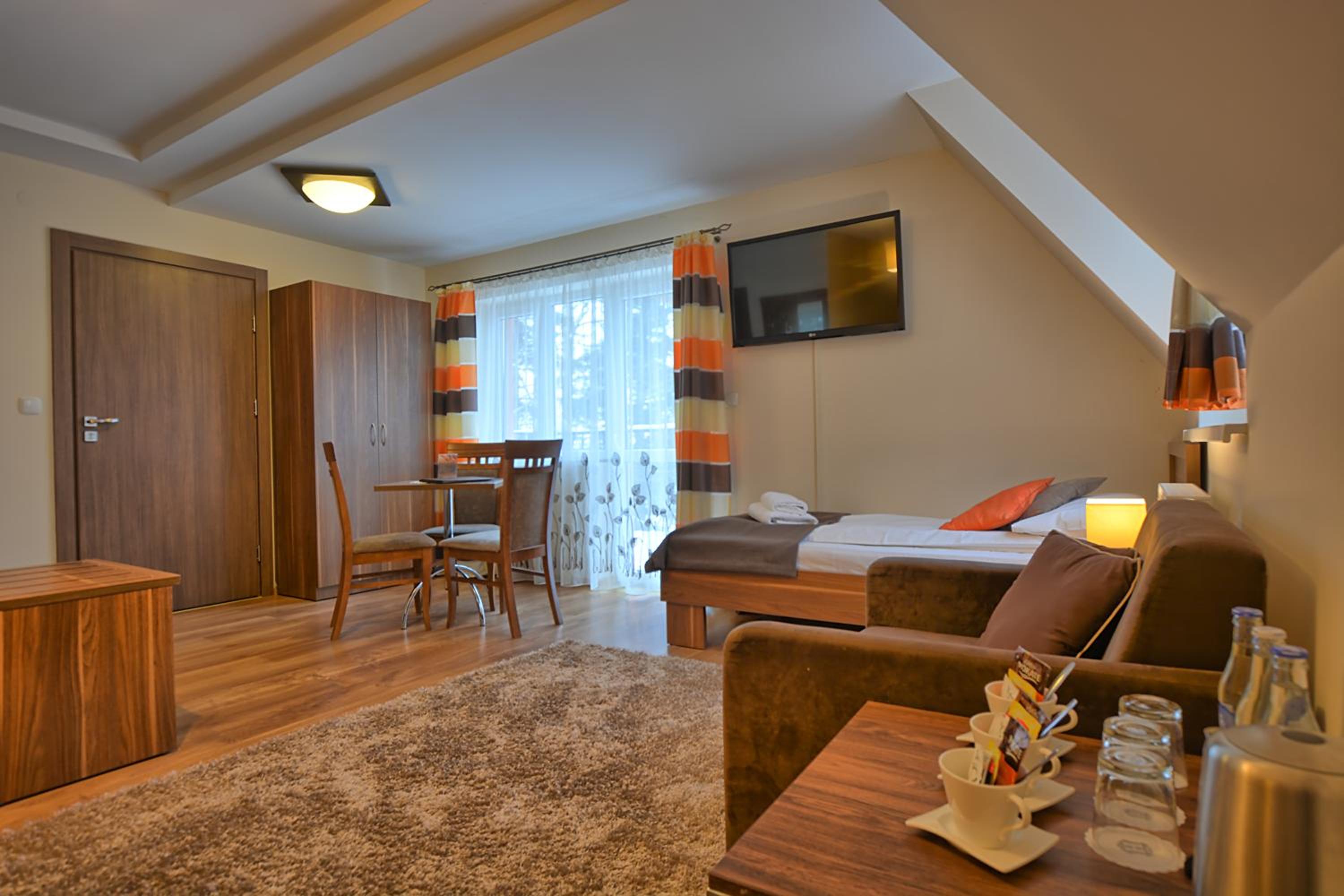 Triple Room with Balcony photo 3