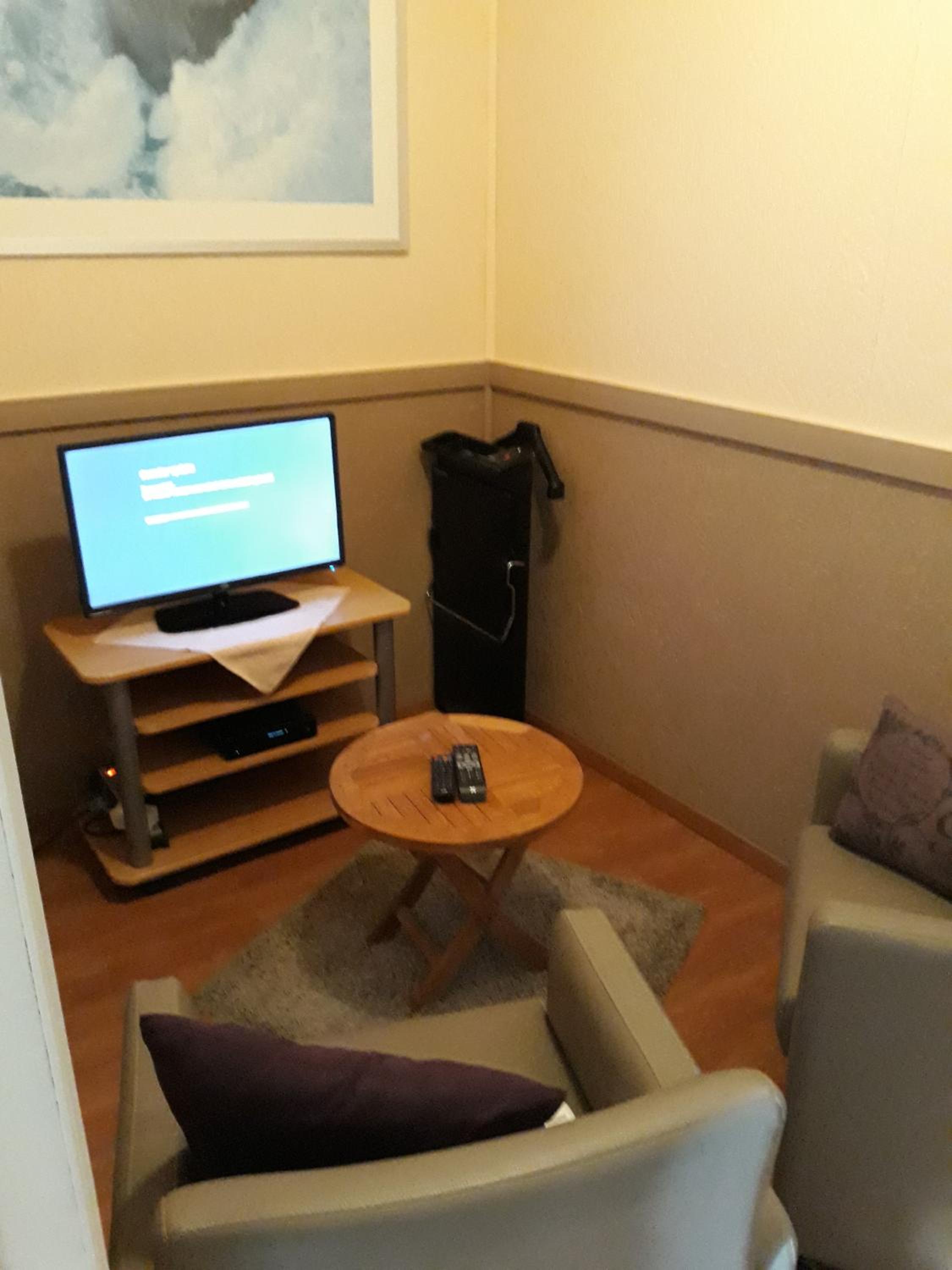 Three-Bedroom House photo 3
