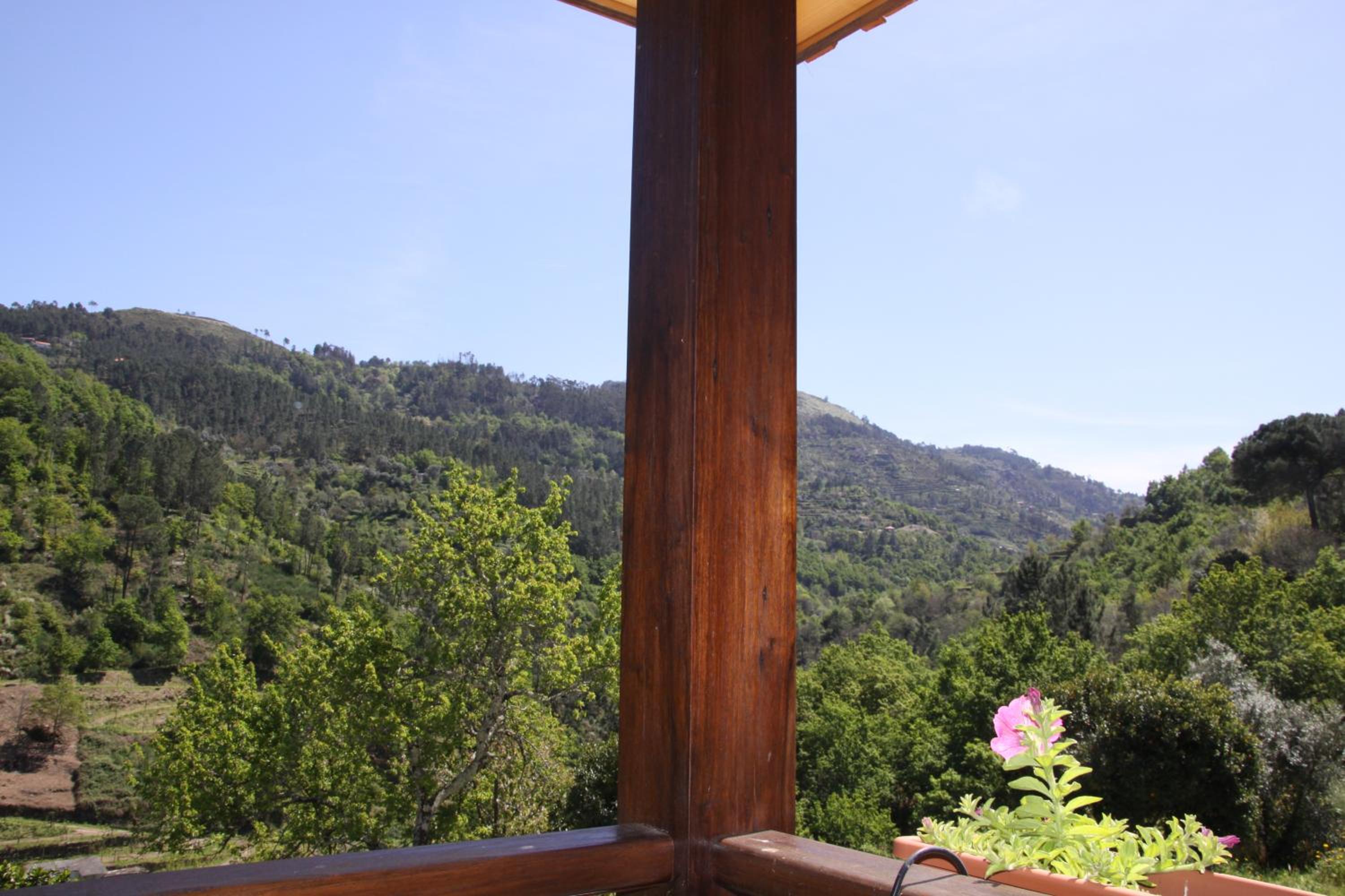 Two-Bedroom Chalet with Balcony photo 2