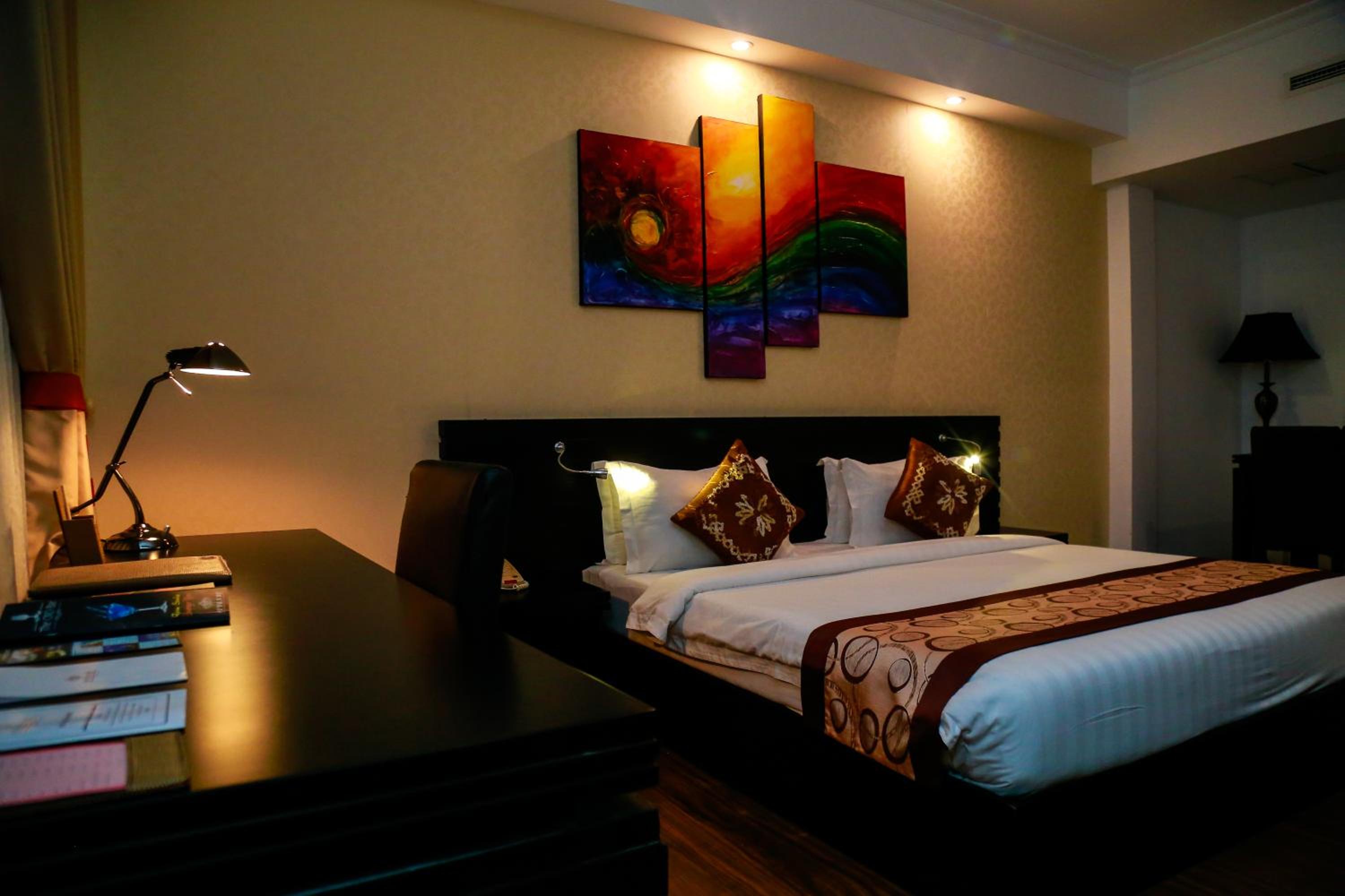 Deluxe Double or Twin Room