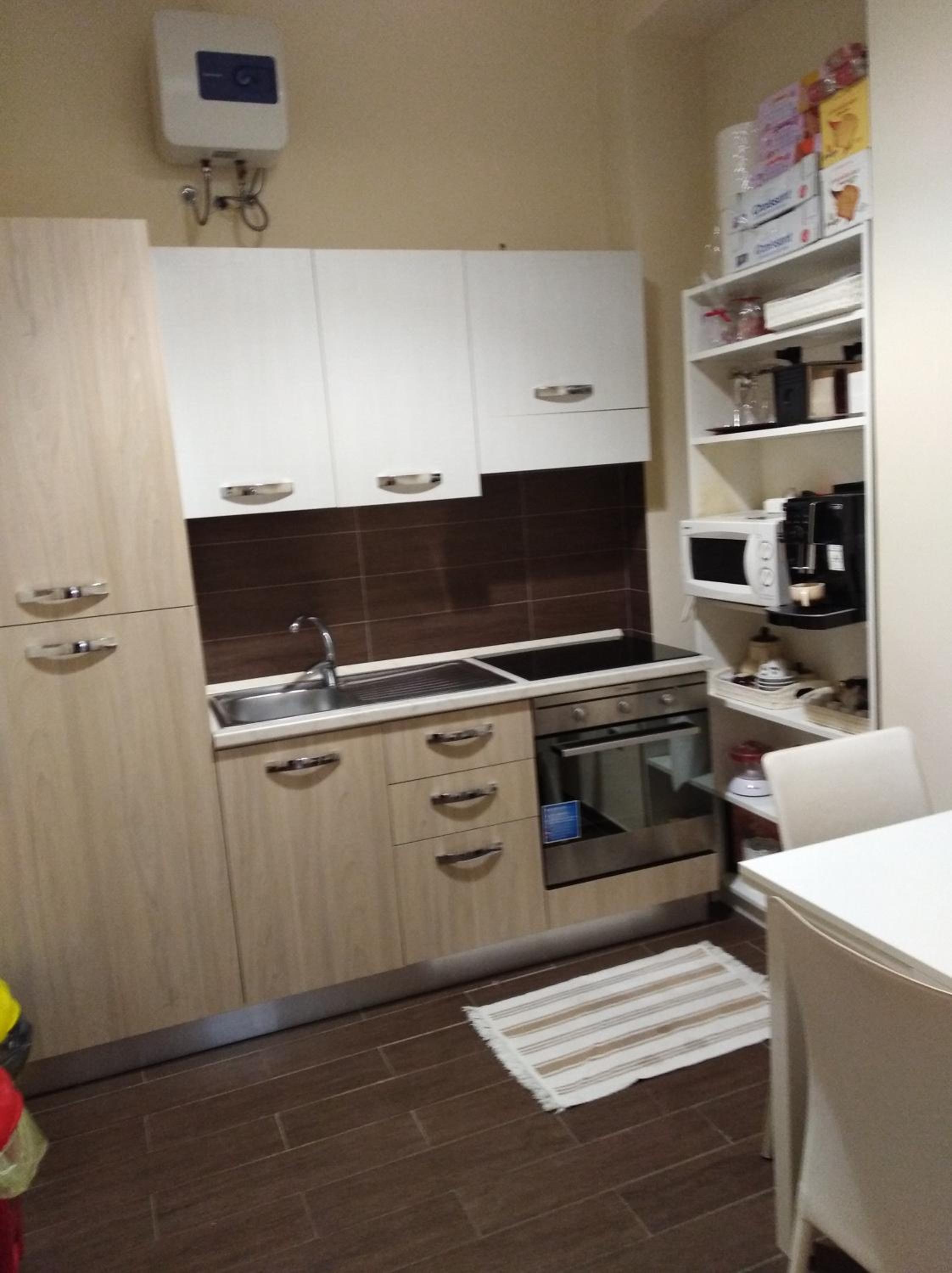 Quadruple Room with Private Bathroom - Photo 34