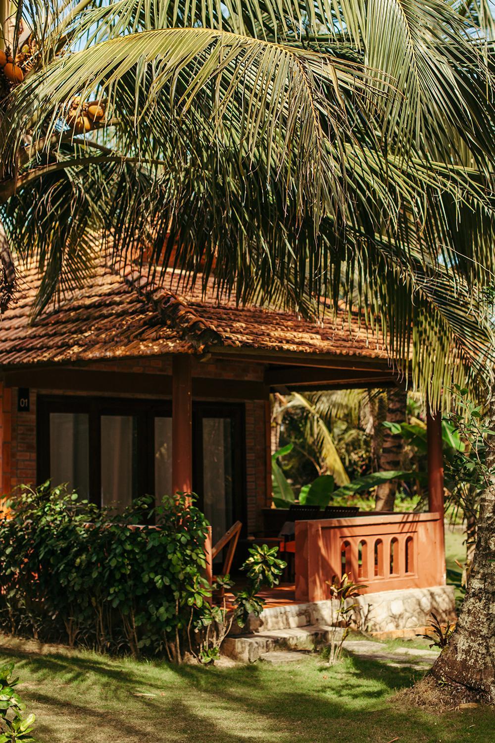 Superior Bungalow with Garden View