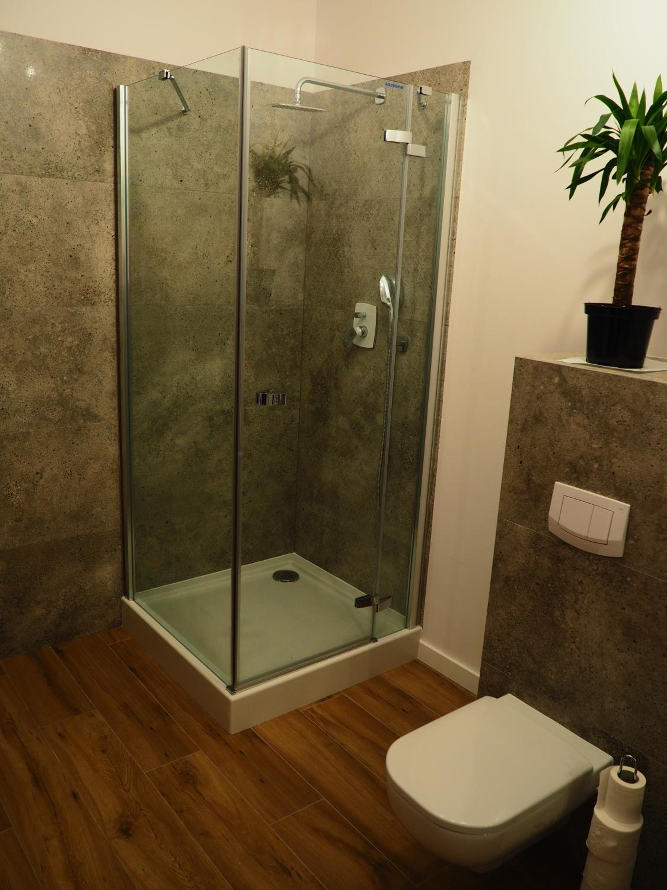 One-Bedroom Apartment - Photo 17