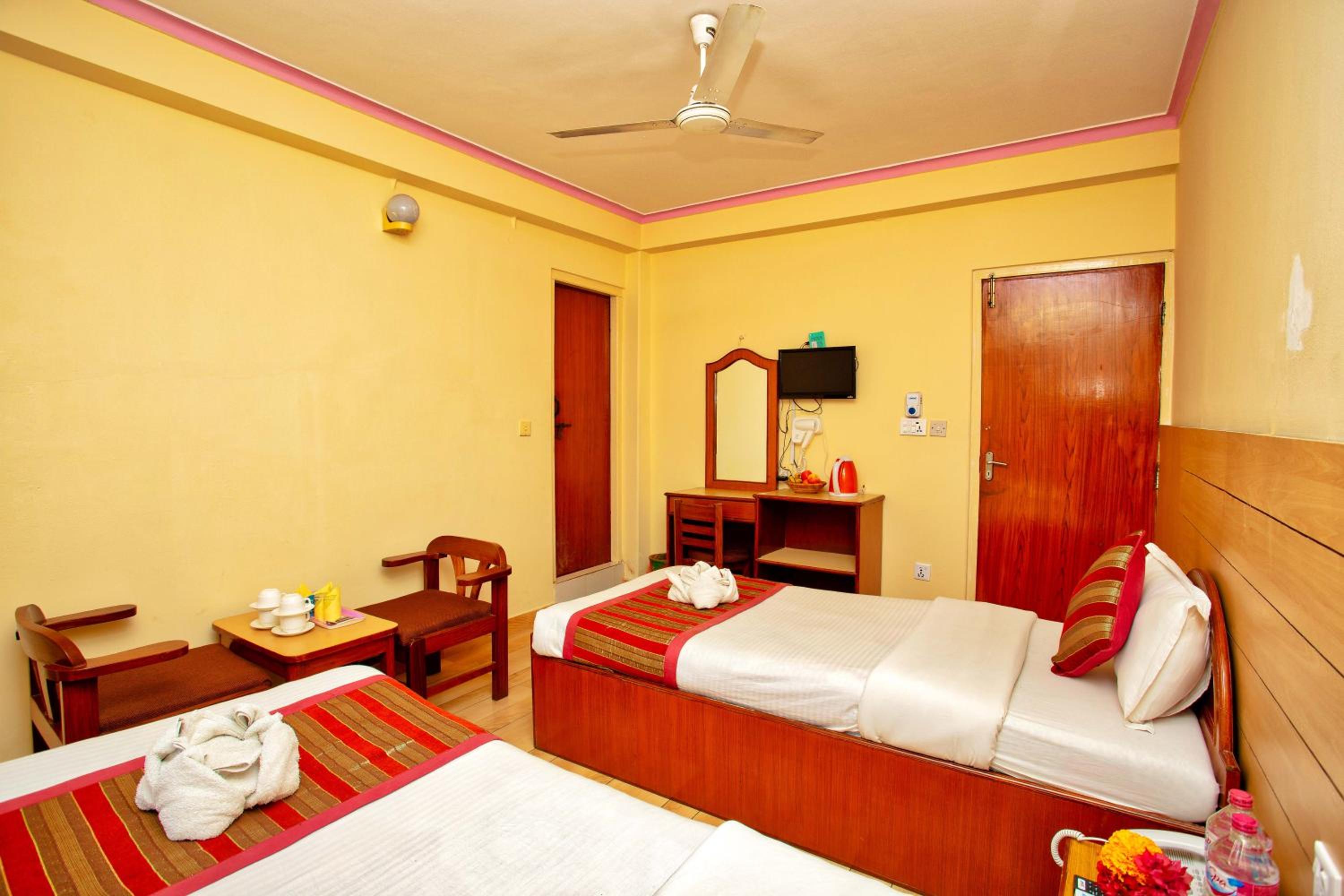 Deluxe Twin Room - Photo 4