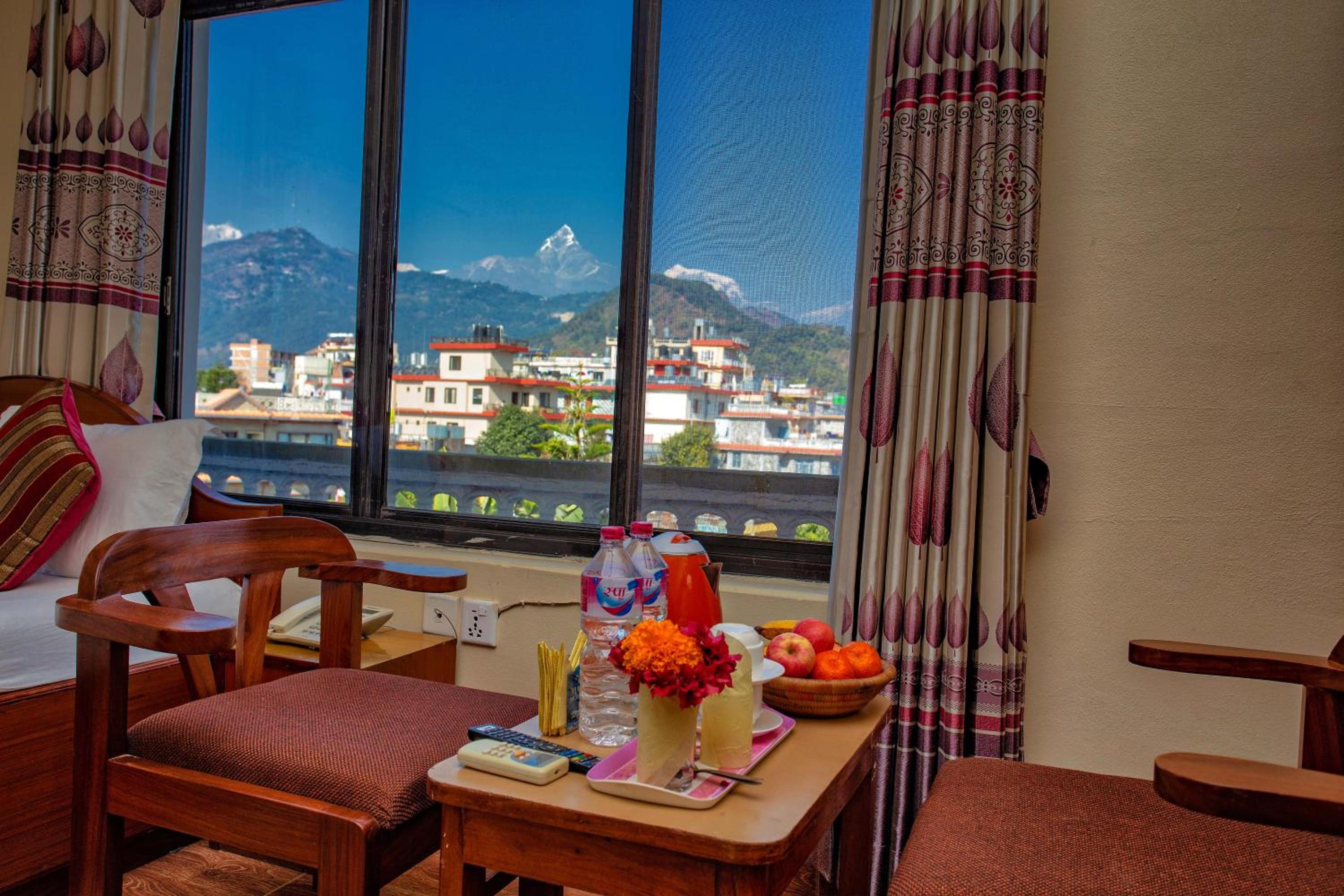 Double Room with Mountain View - Photo 5