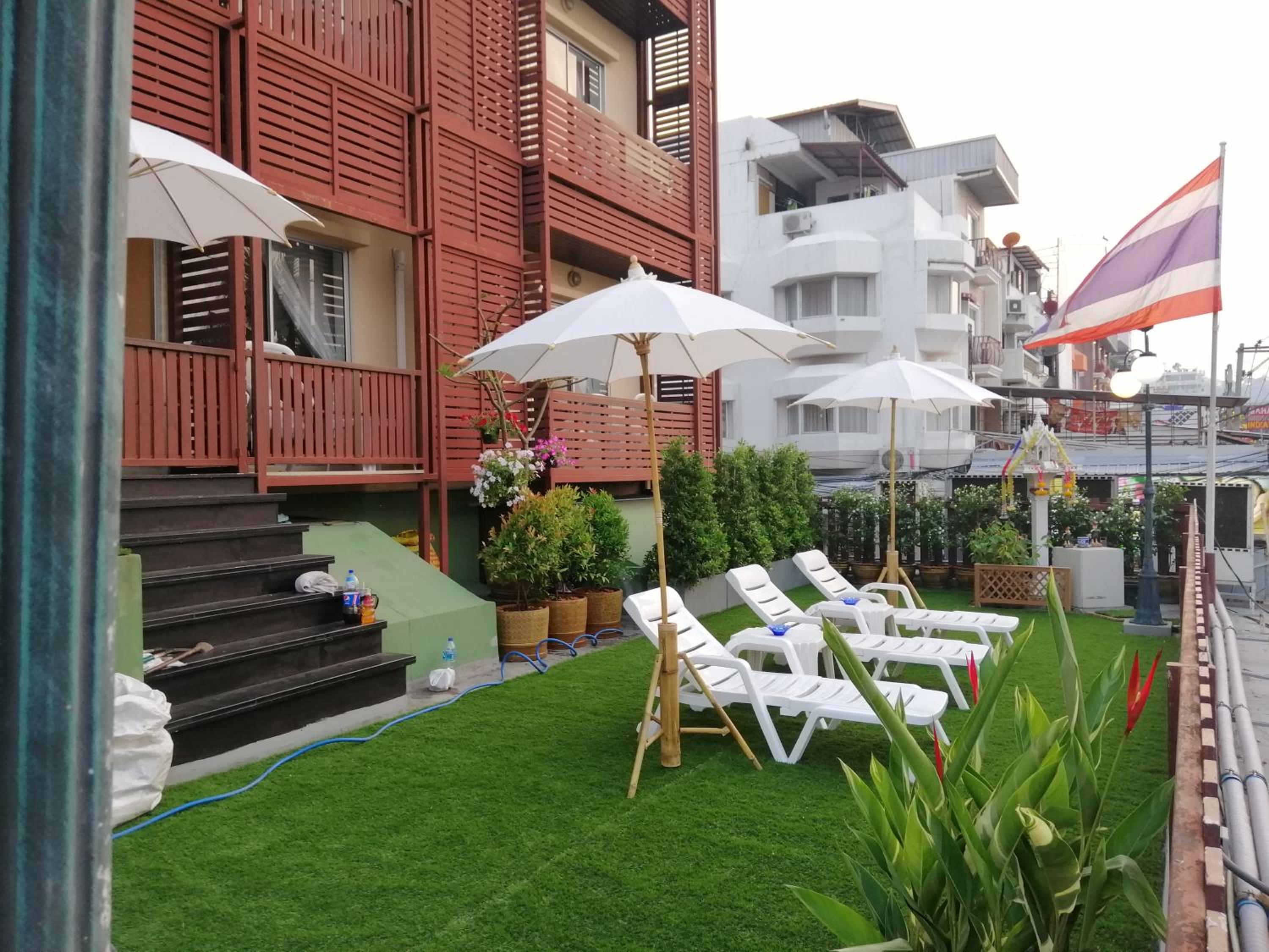 Deluxe Double Room with Balcony and Sea View thumbnail 6