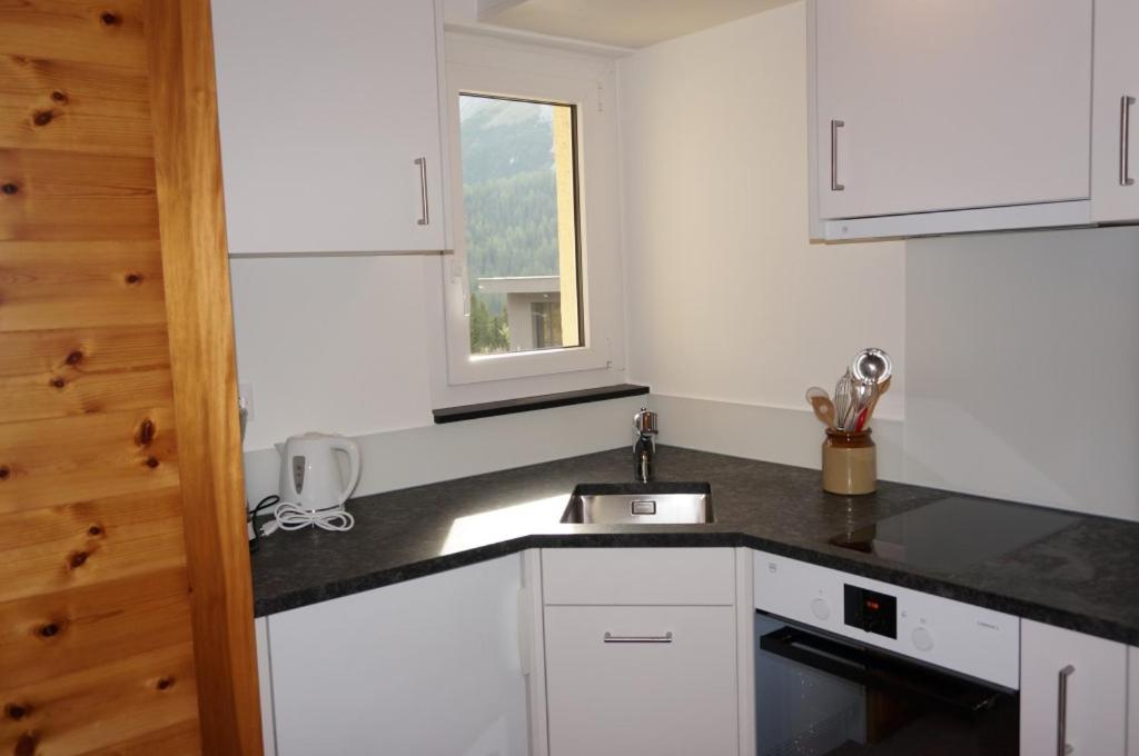 Studio Apartment photo 3