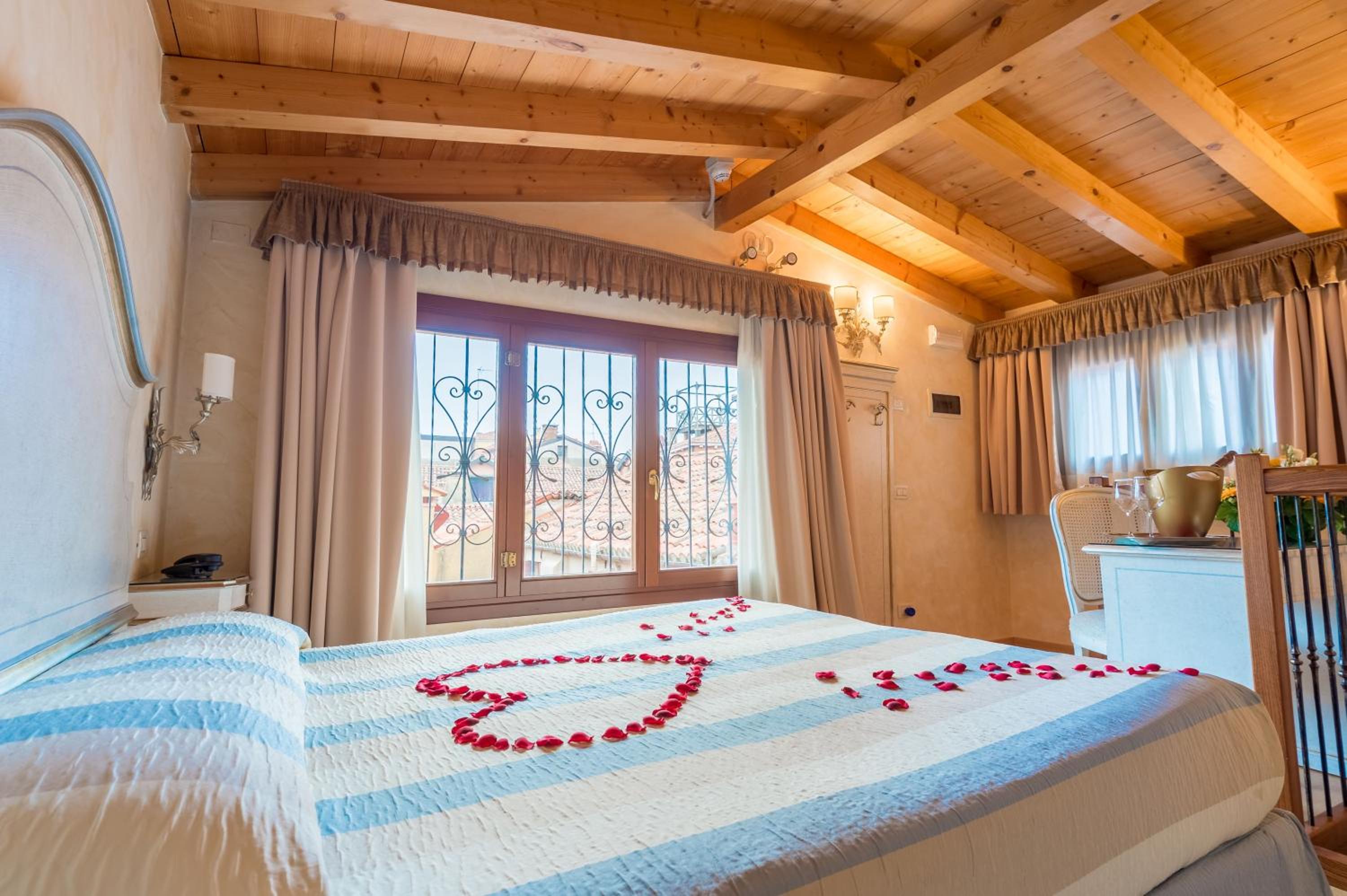 Classic Double or Twin Room