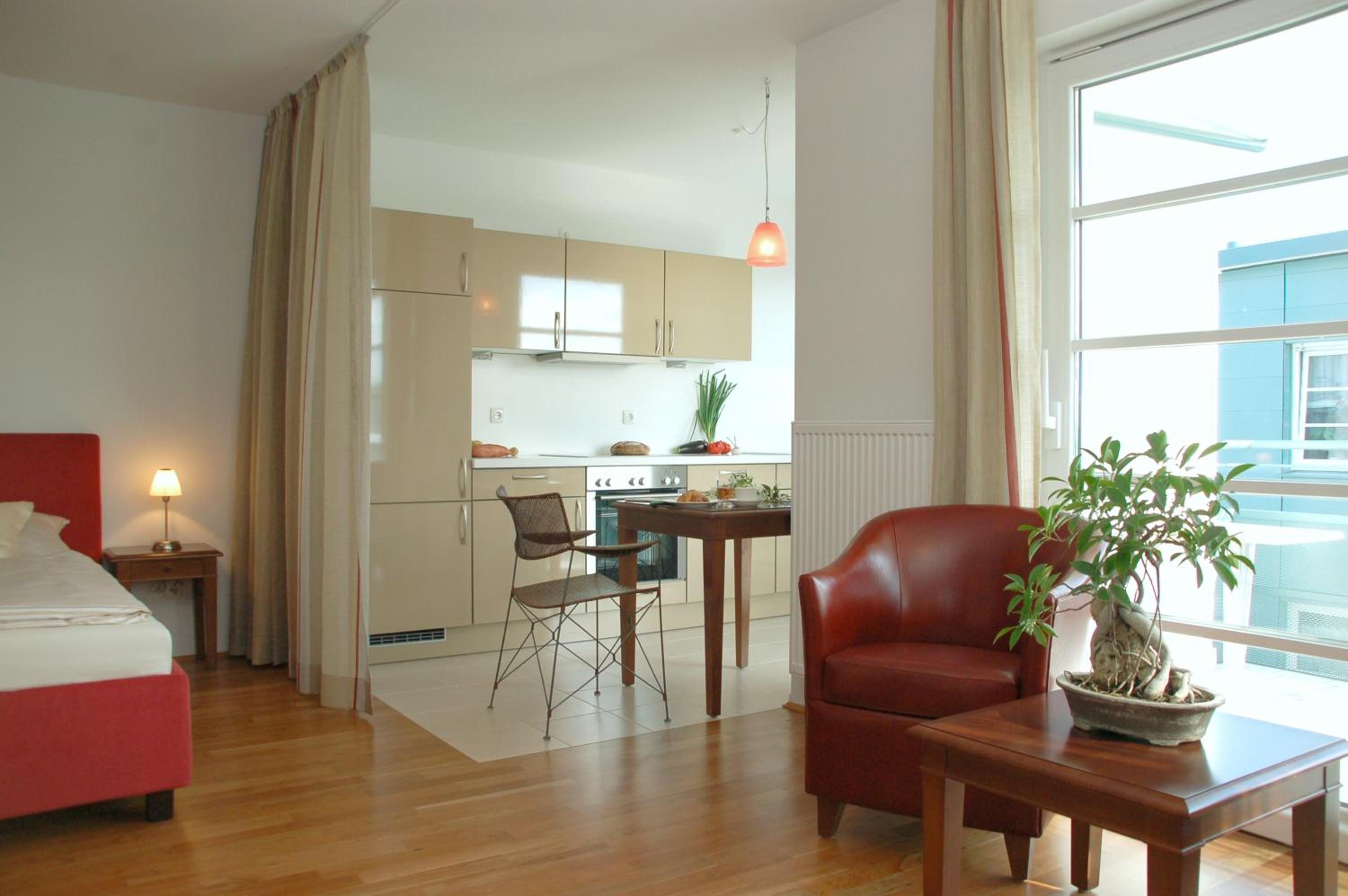 Apartment 40-148 ft²