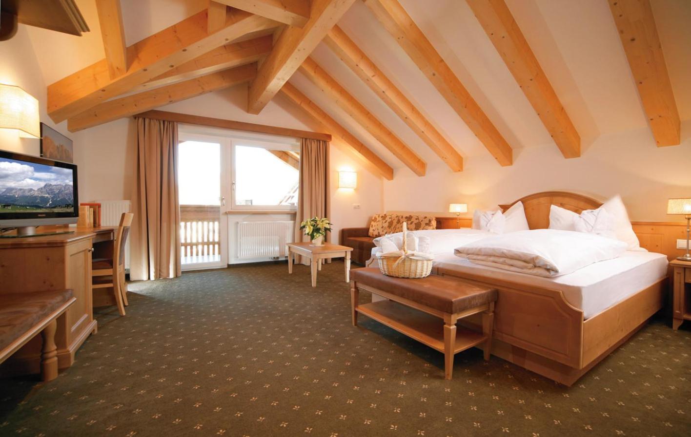 Superior Double Room - Photo 17