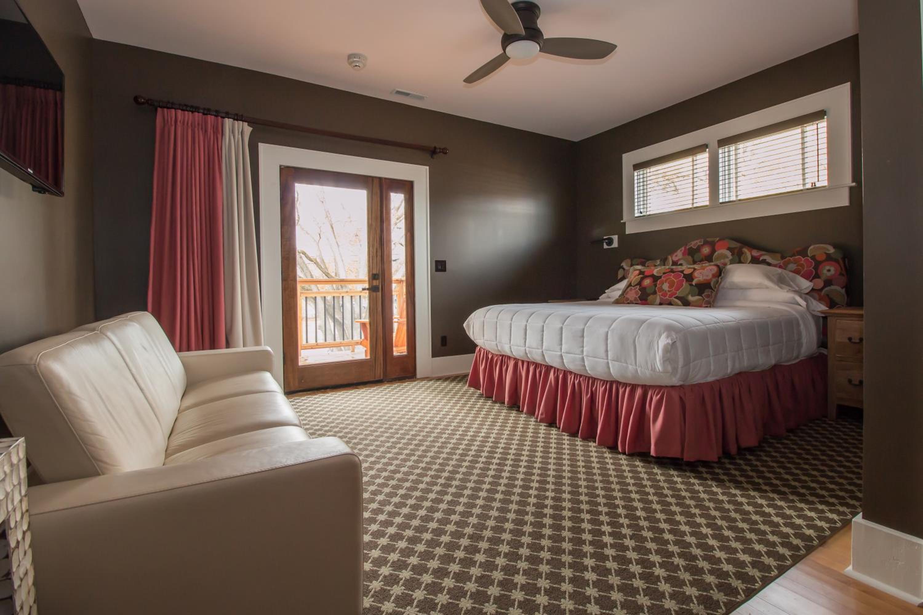 King Room with Balcony
