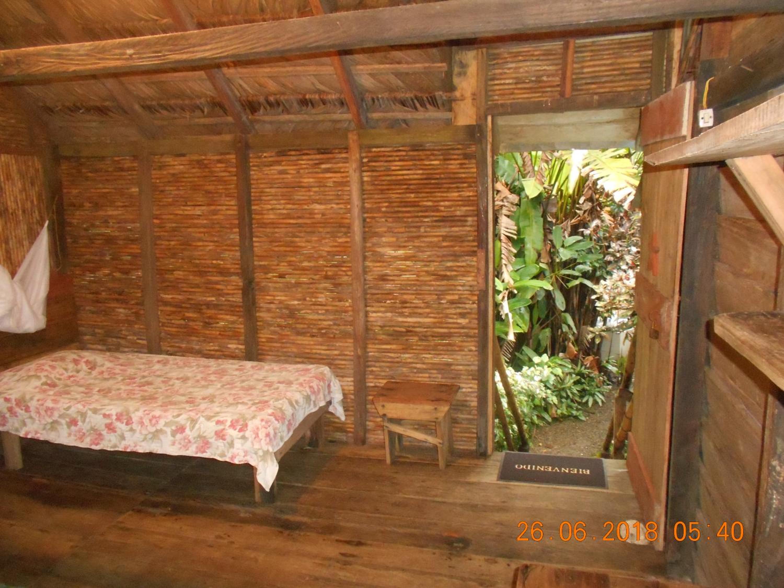 One-Bedroom House photo 2