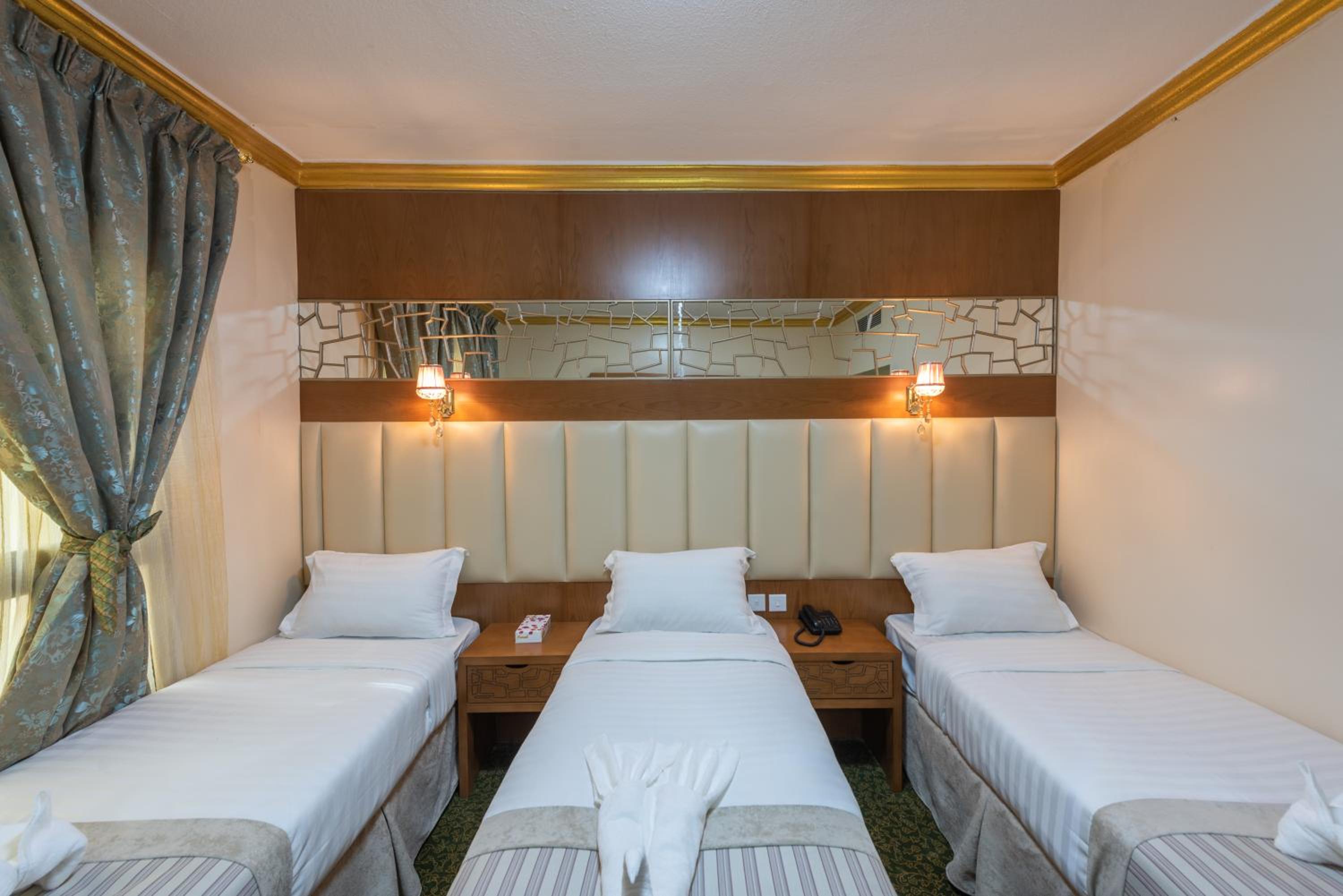 Standard Triple Room - Photo 3