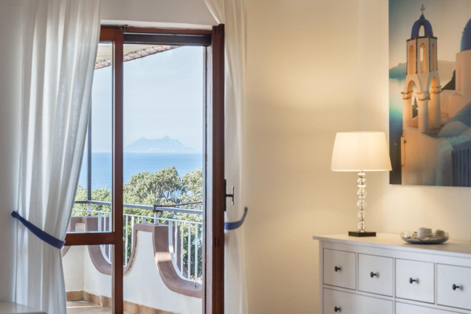 Apartment with Sea View photo 3