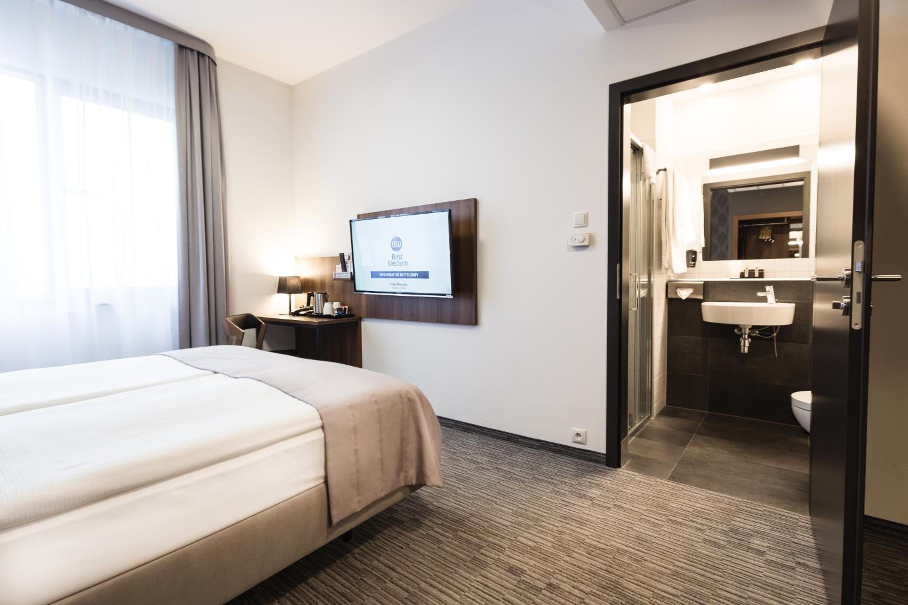 Standard Double Room - Photo 6